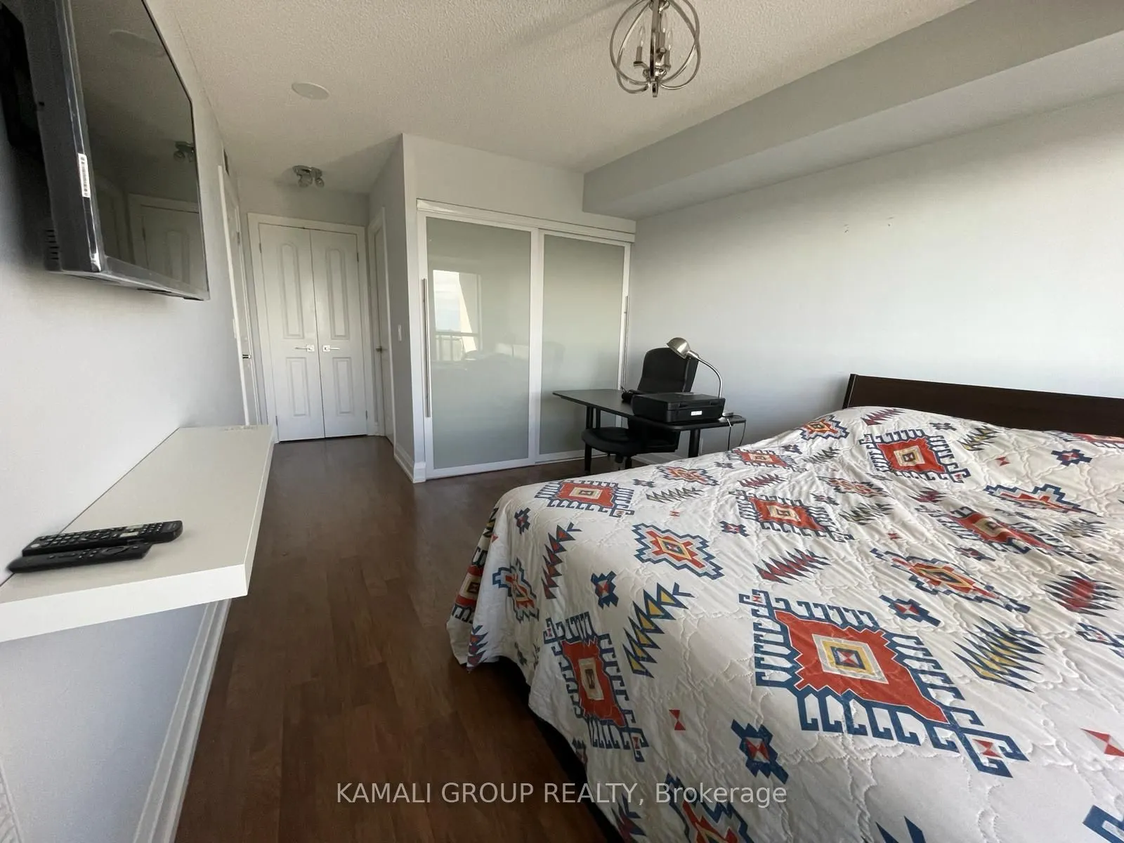 1070 Sheppard Avenue W, #609