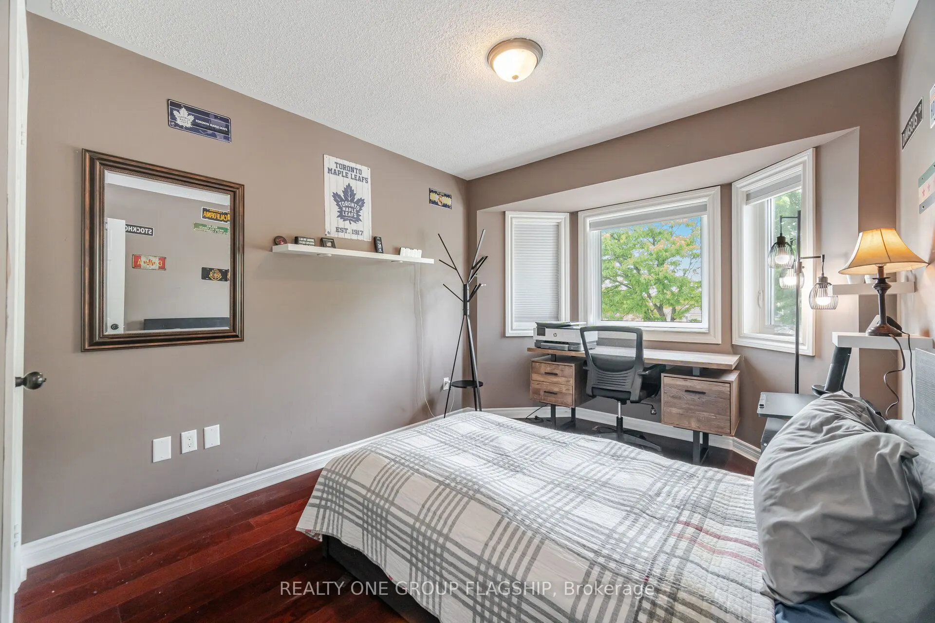 7267 Windbreak Court