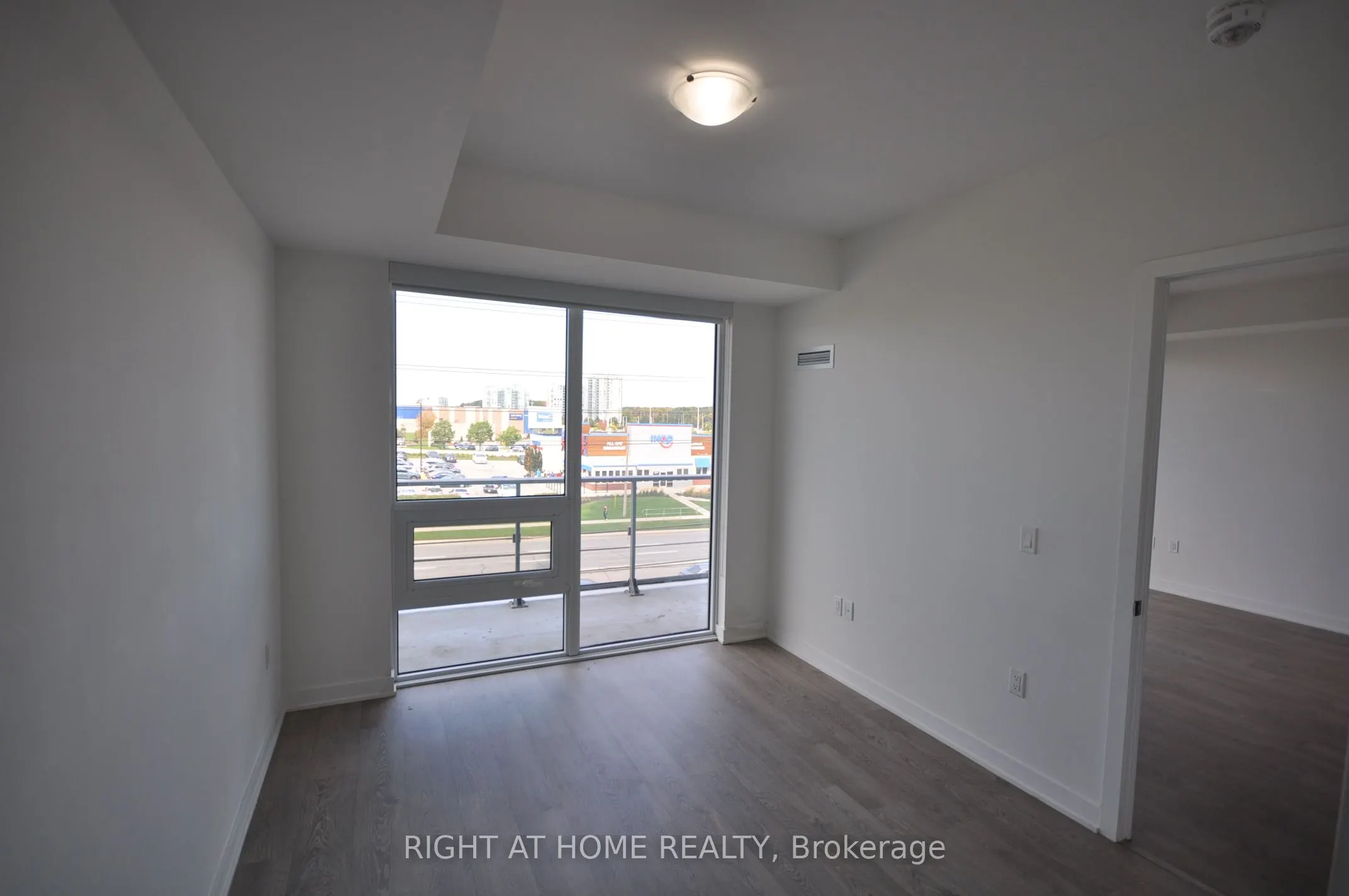4675 Metcalfe Avenue, #308