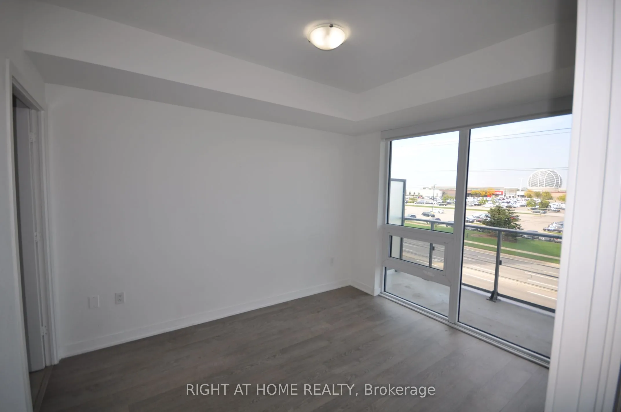 4675 Metcalfe Avenue, #308