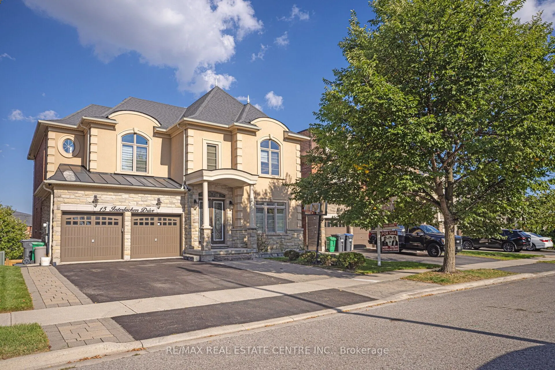 15 Interlacken Drive
