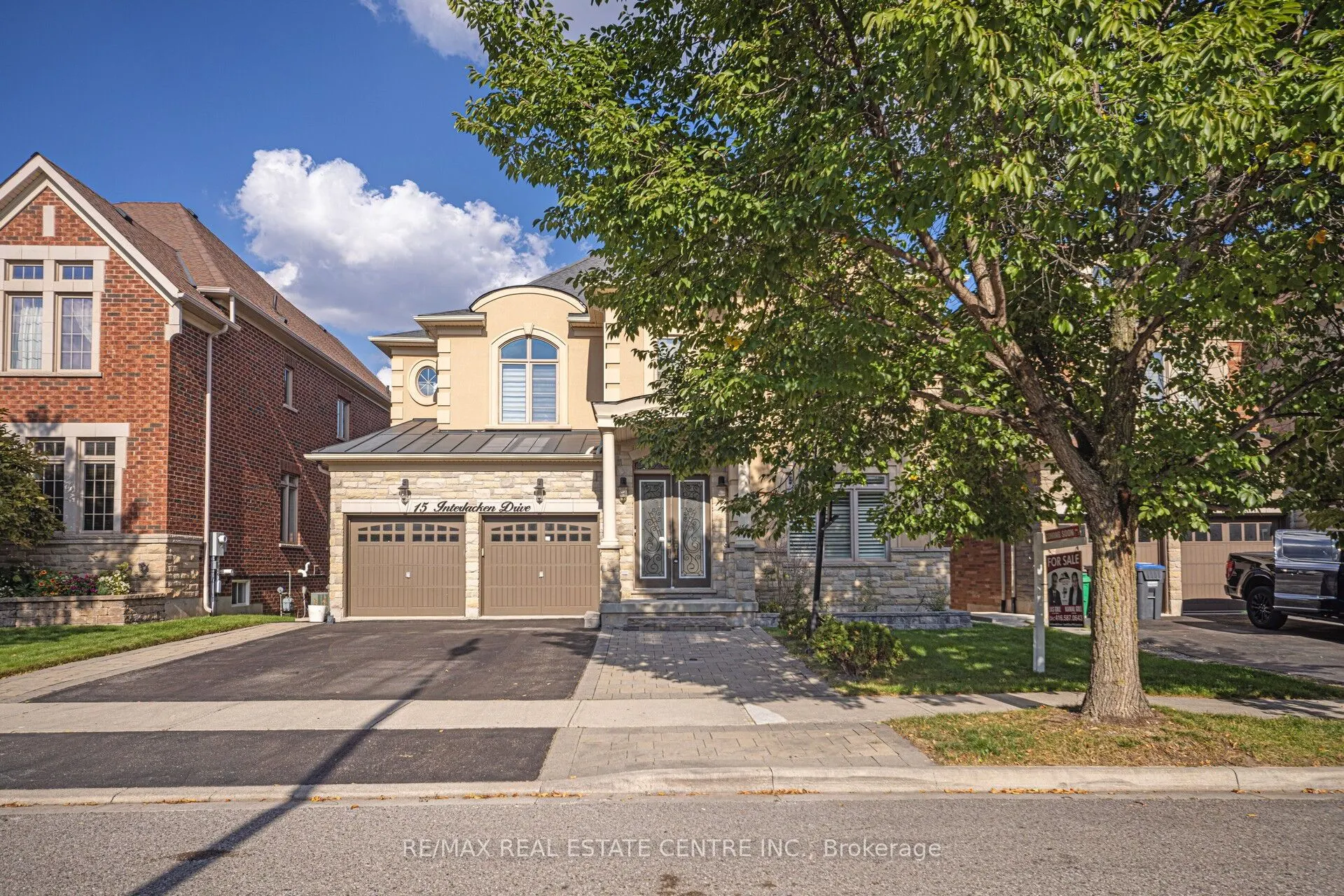 15 Interlacken Drive