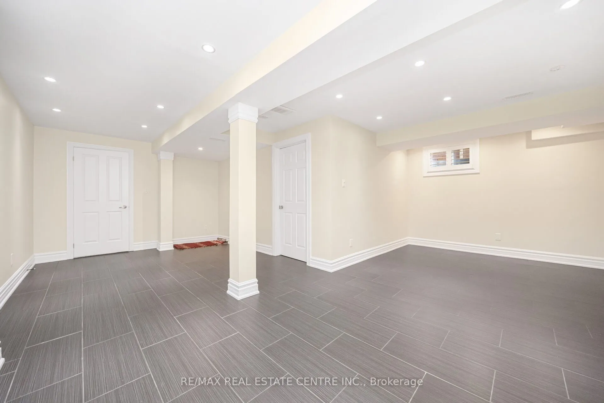 15 Interlacken Drive