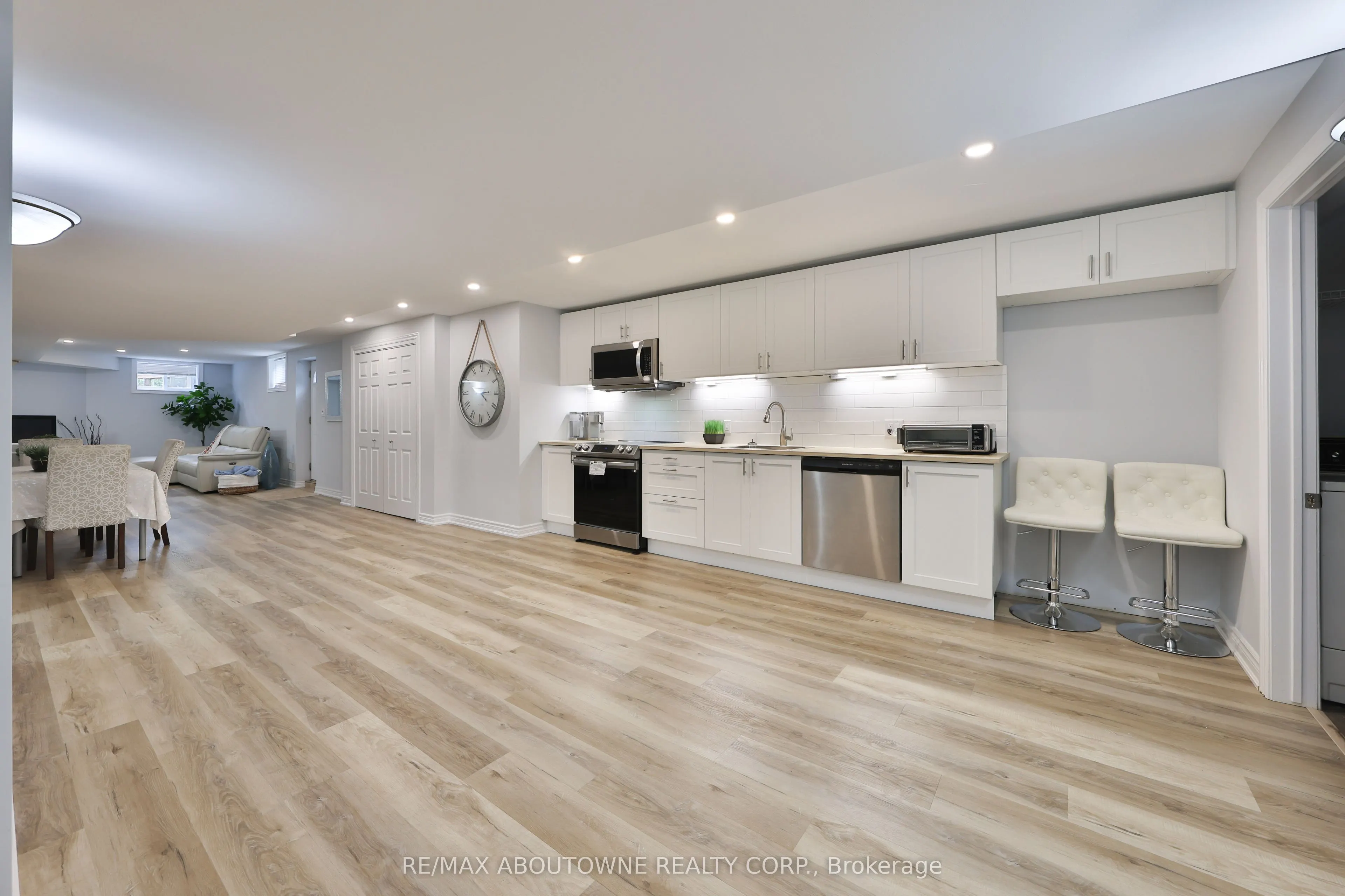 2304 Sovereign Street