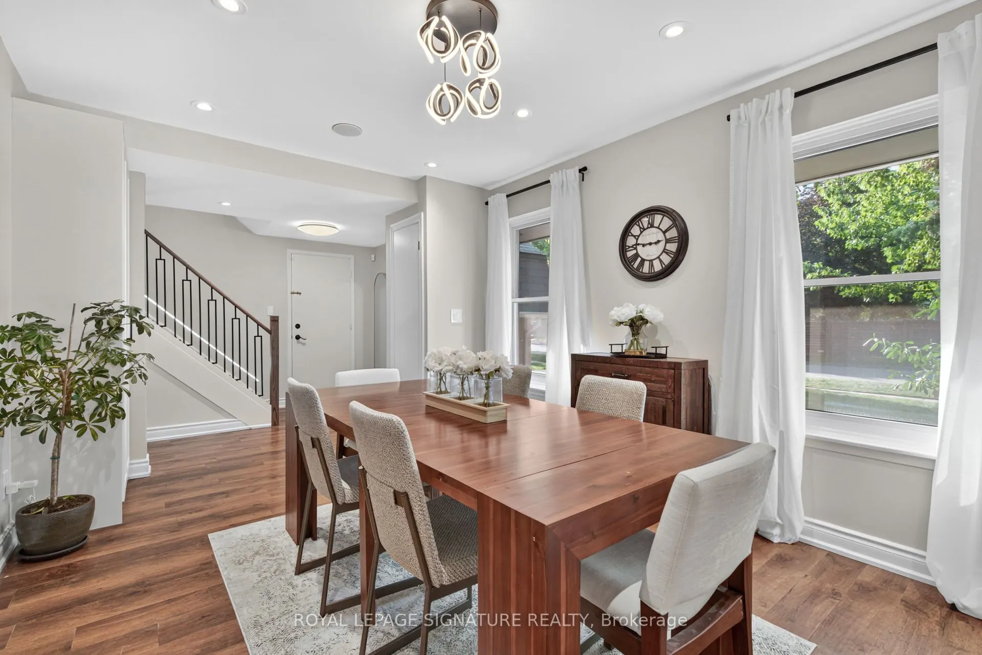 2254 Carol Road