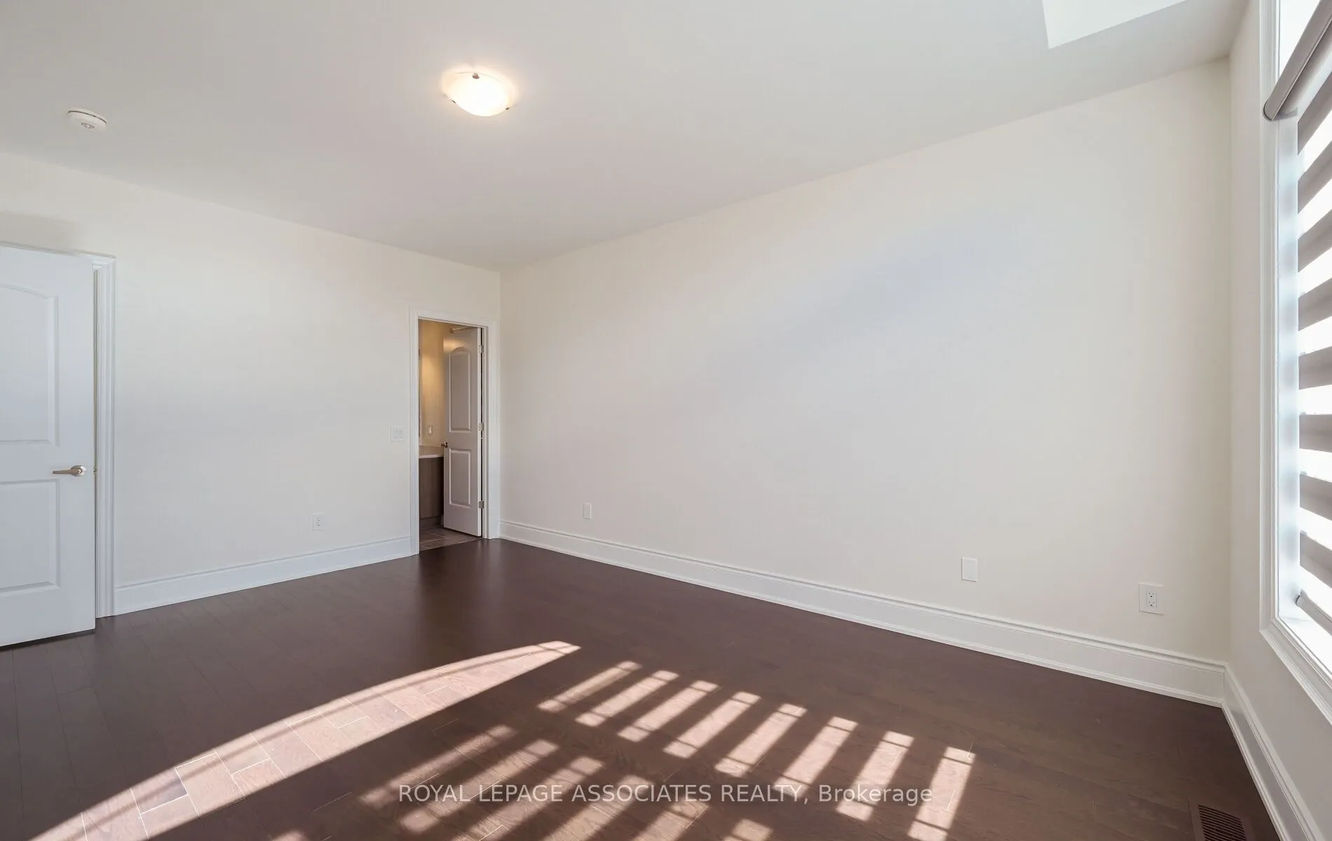 55 Raspberry Ridge Avenue