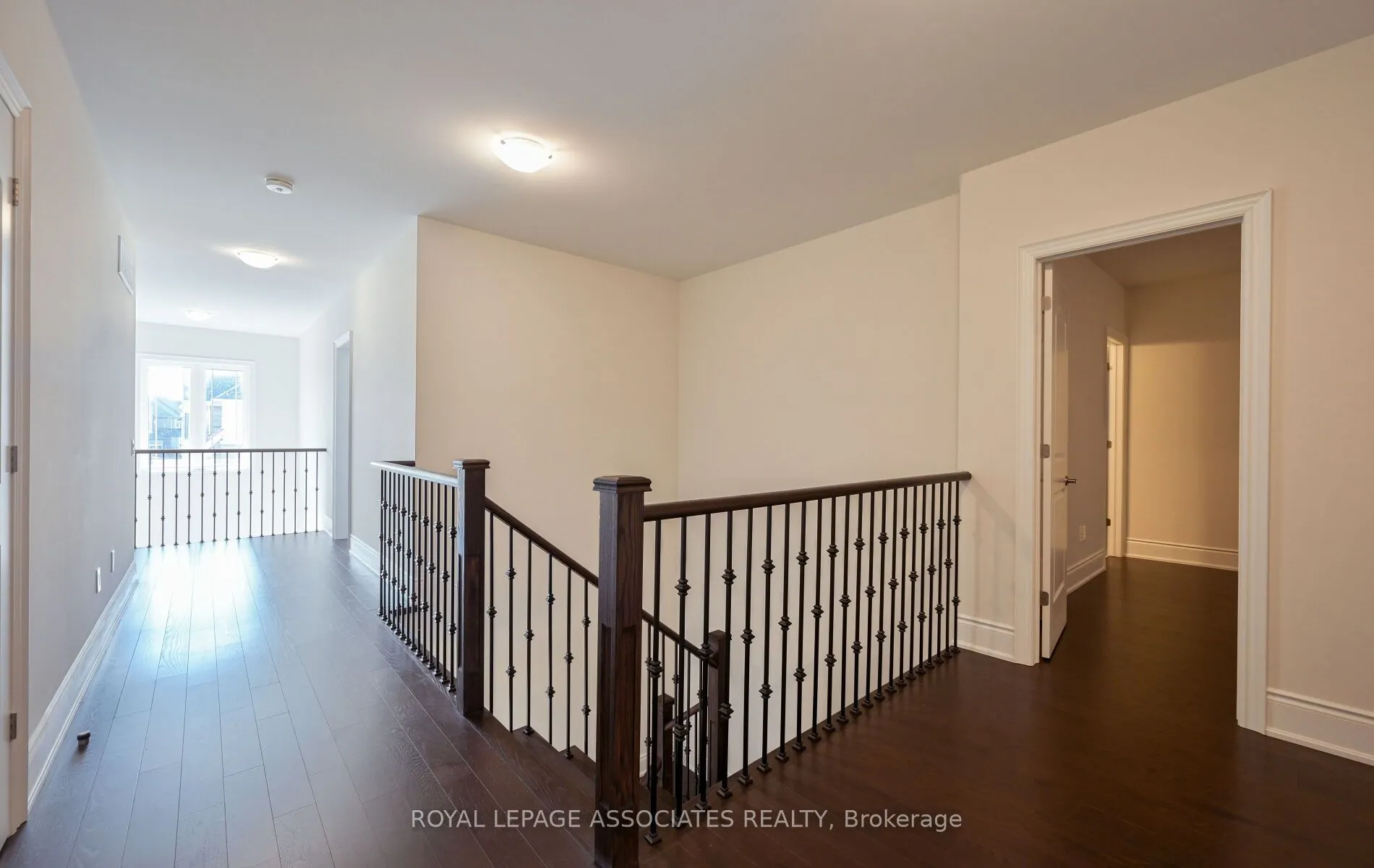 55 Raspberry Ridge Avenue