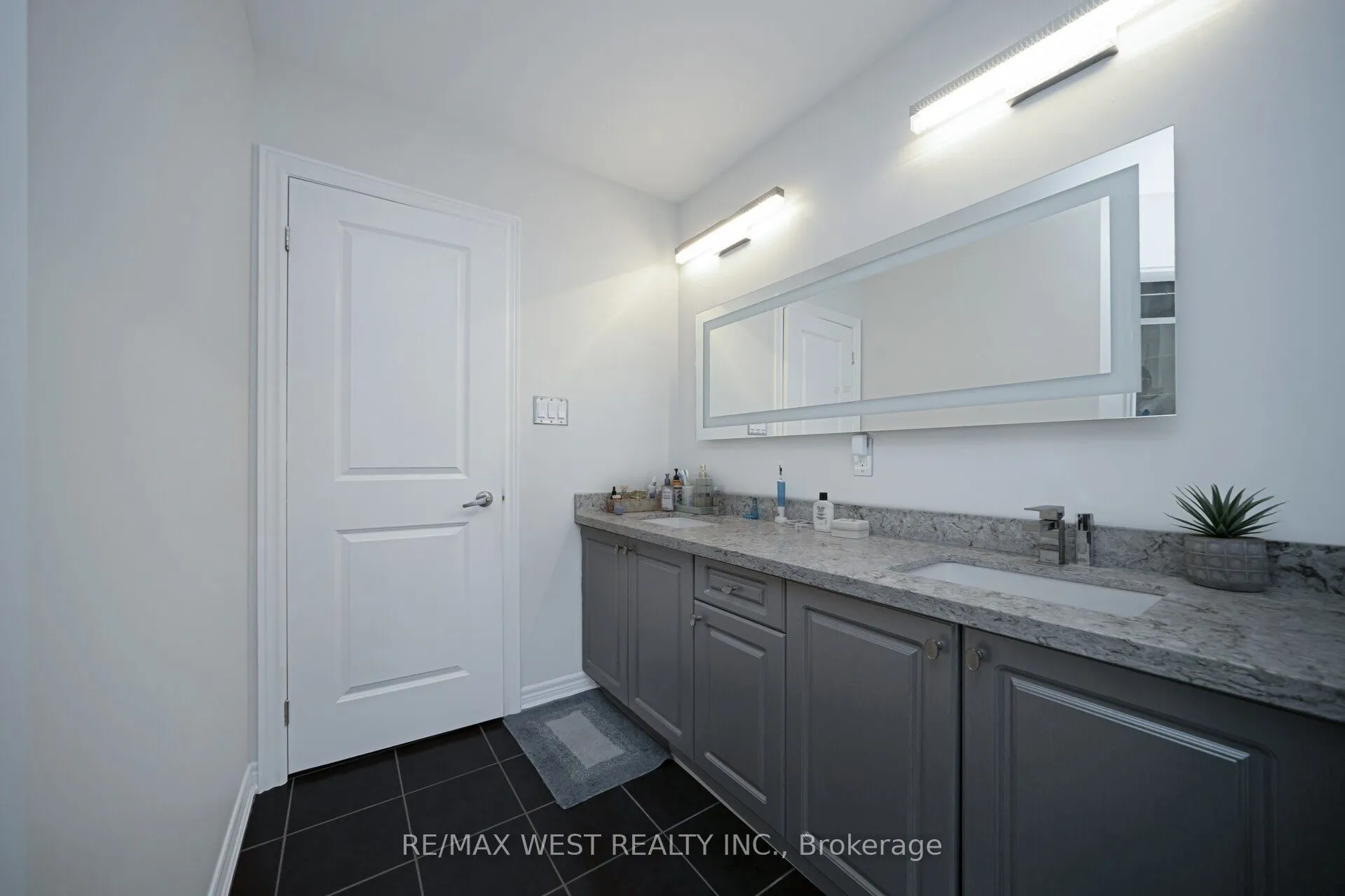 43 Swanton Road