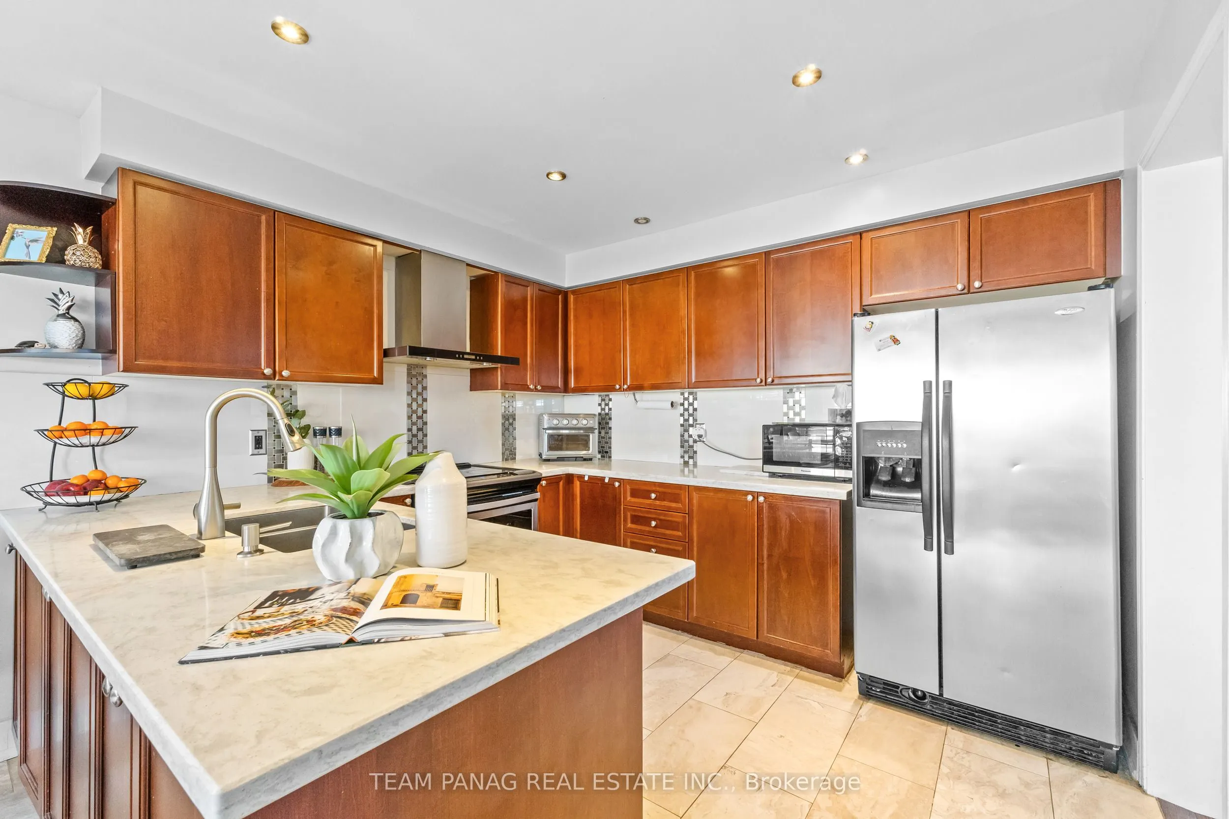 22 Coachlight Crescent