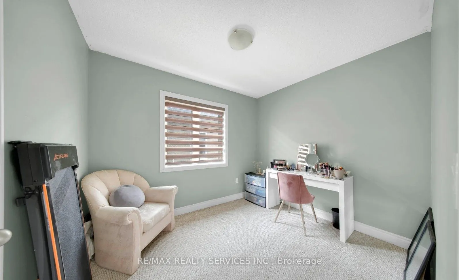 12 Goodsway Trail