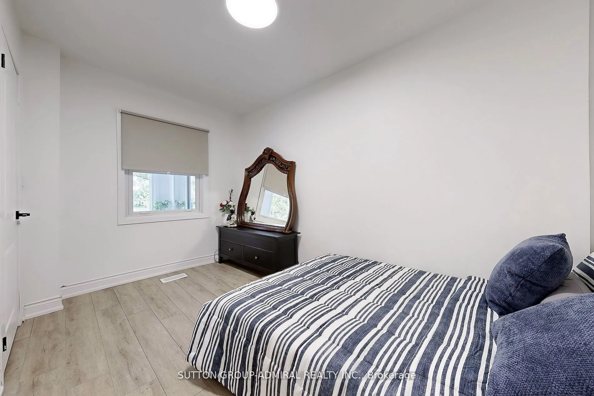 14 Spears Street