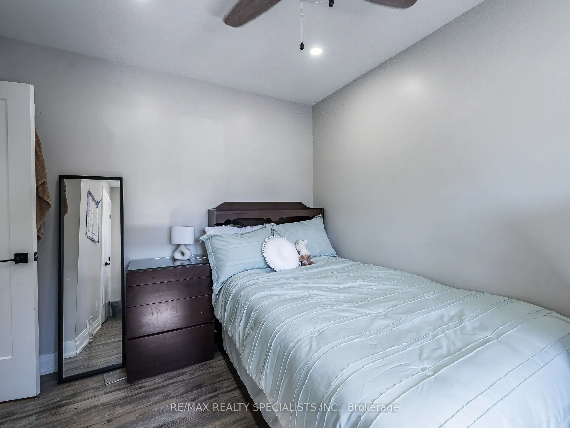 13207 Centreville Creek Drive