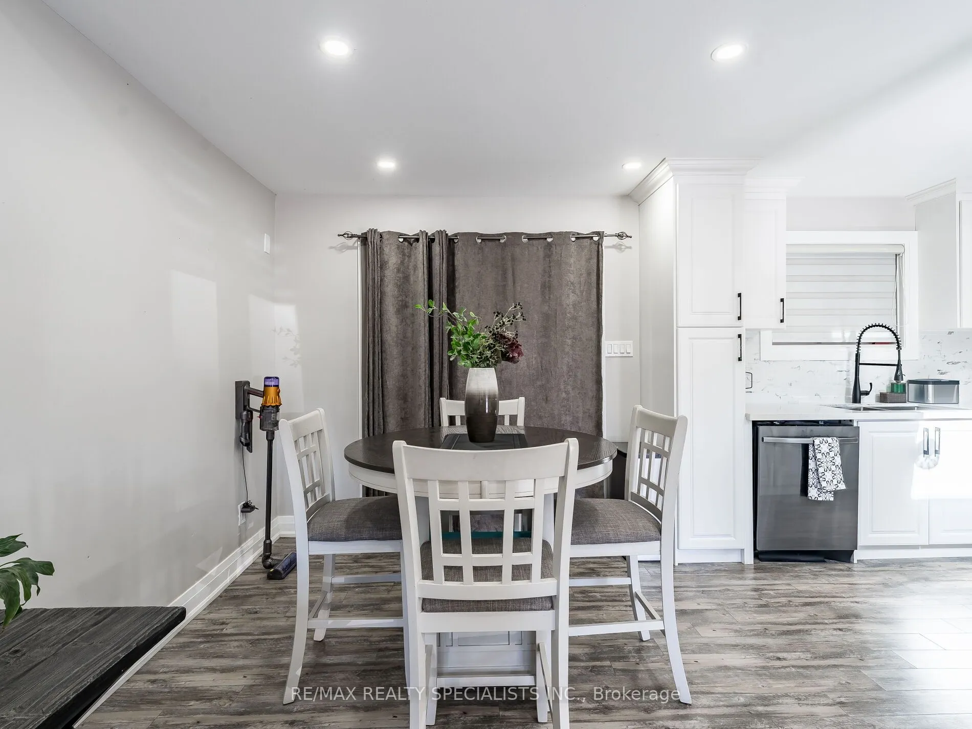 13207 Centreville Creek Drive