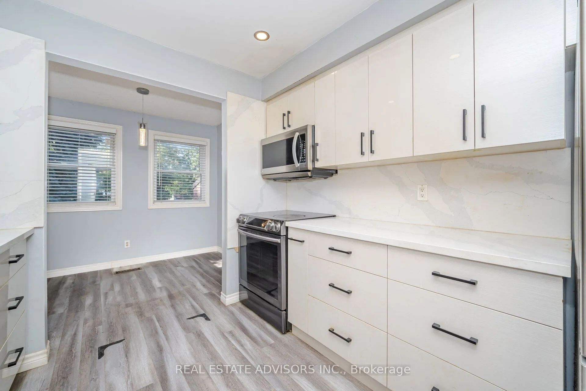 1320 Hampton Street, #25