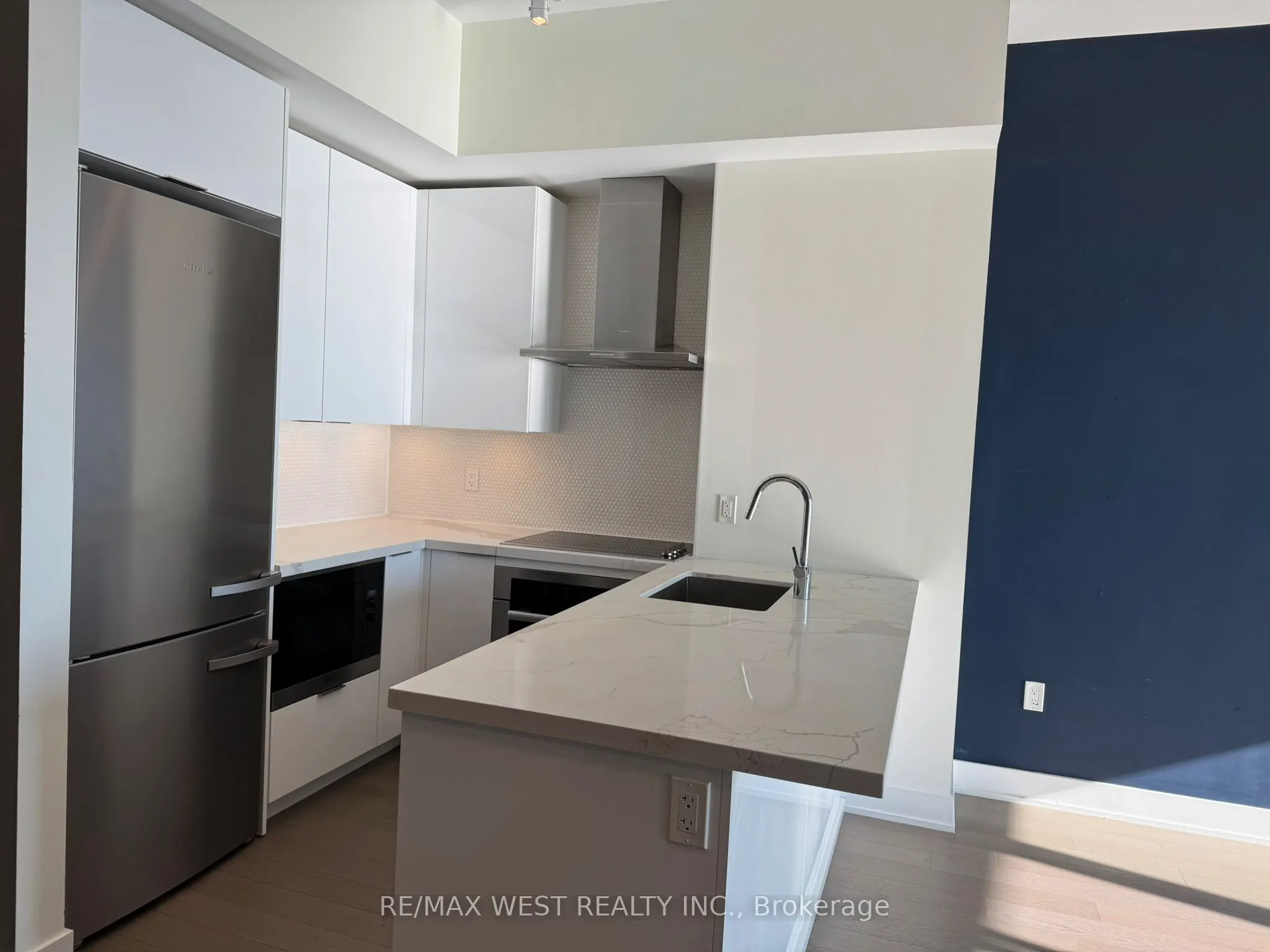 20 Shore Breeze Drive, #4308