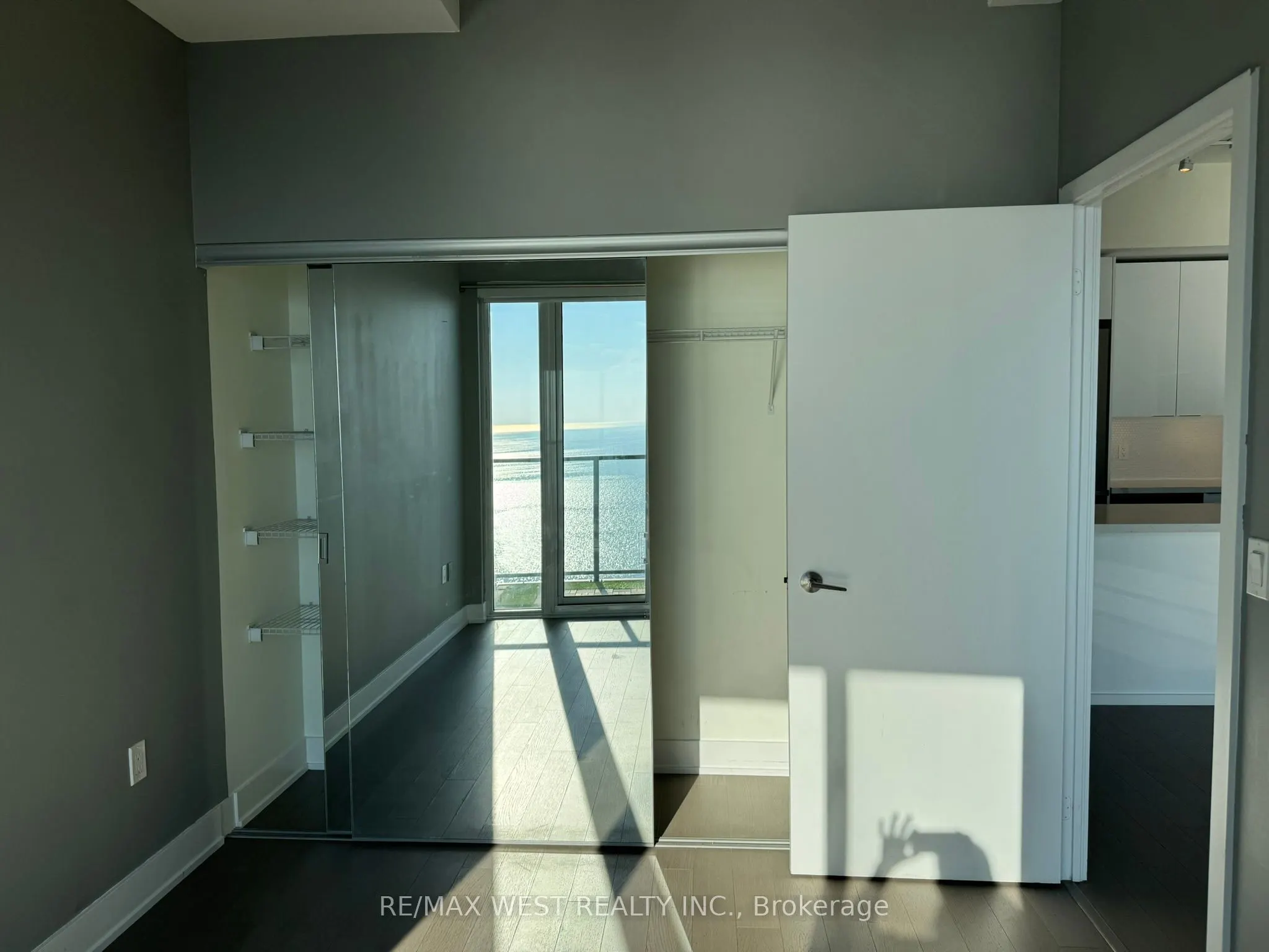 20 Shore Breeze Drive, #4308