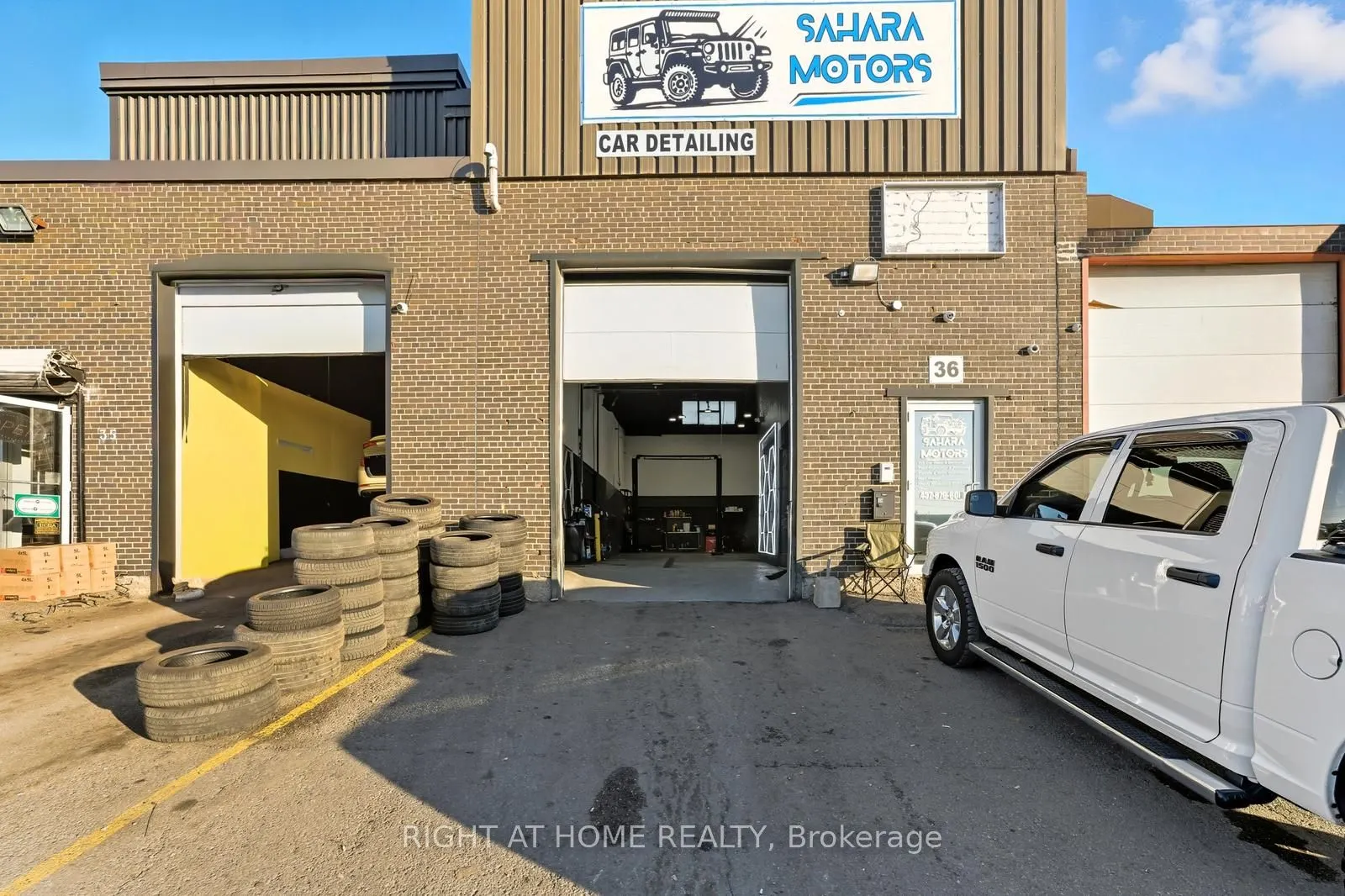 1400 Aimco Boulevard N, #36