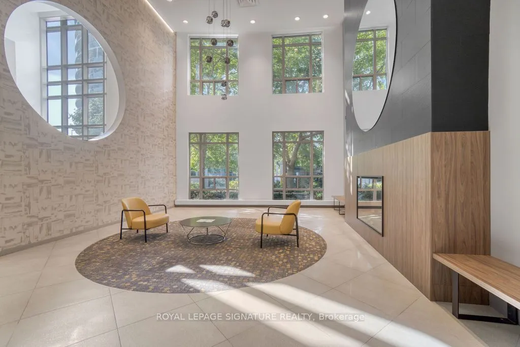 90 Absolute Avenue, #709