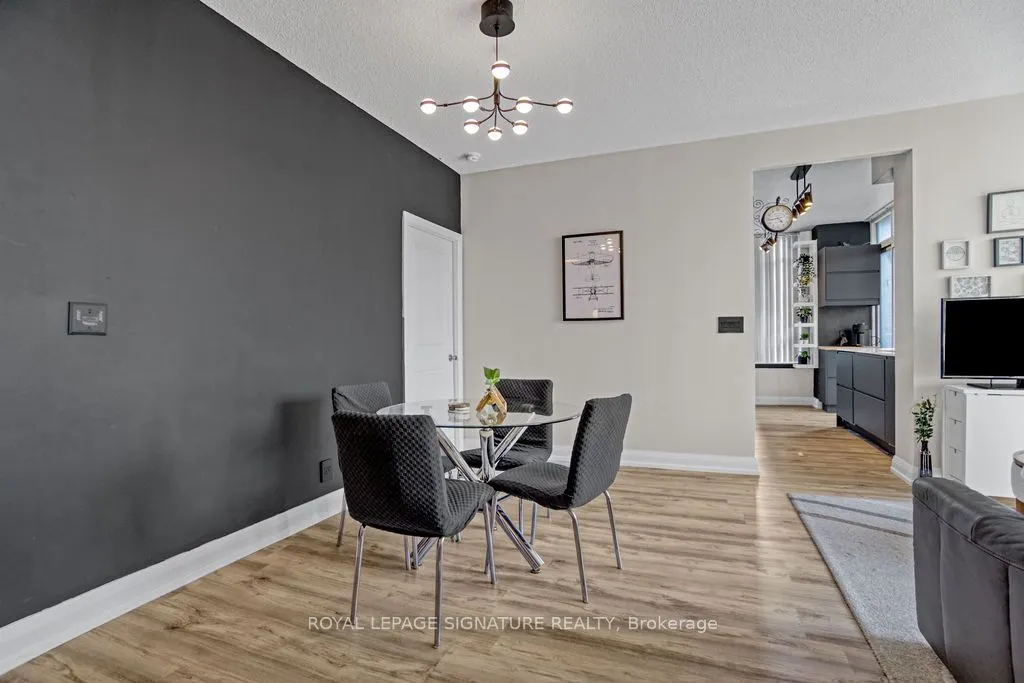 90 Absolute Avenue, #709