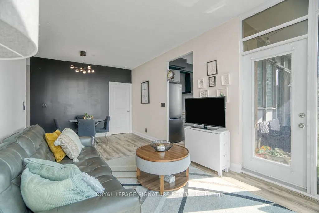 90 Absolute Avenue, #709
