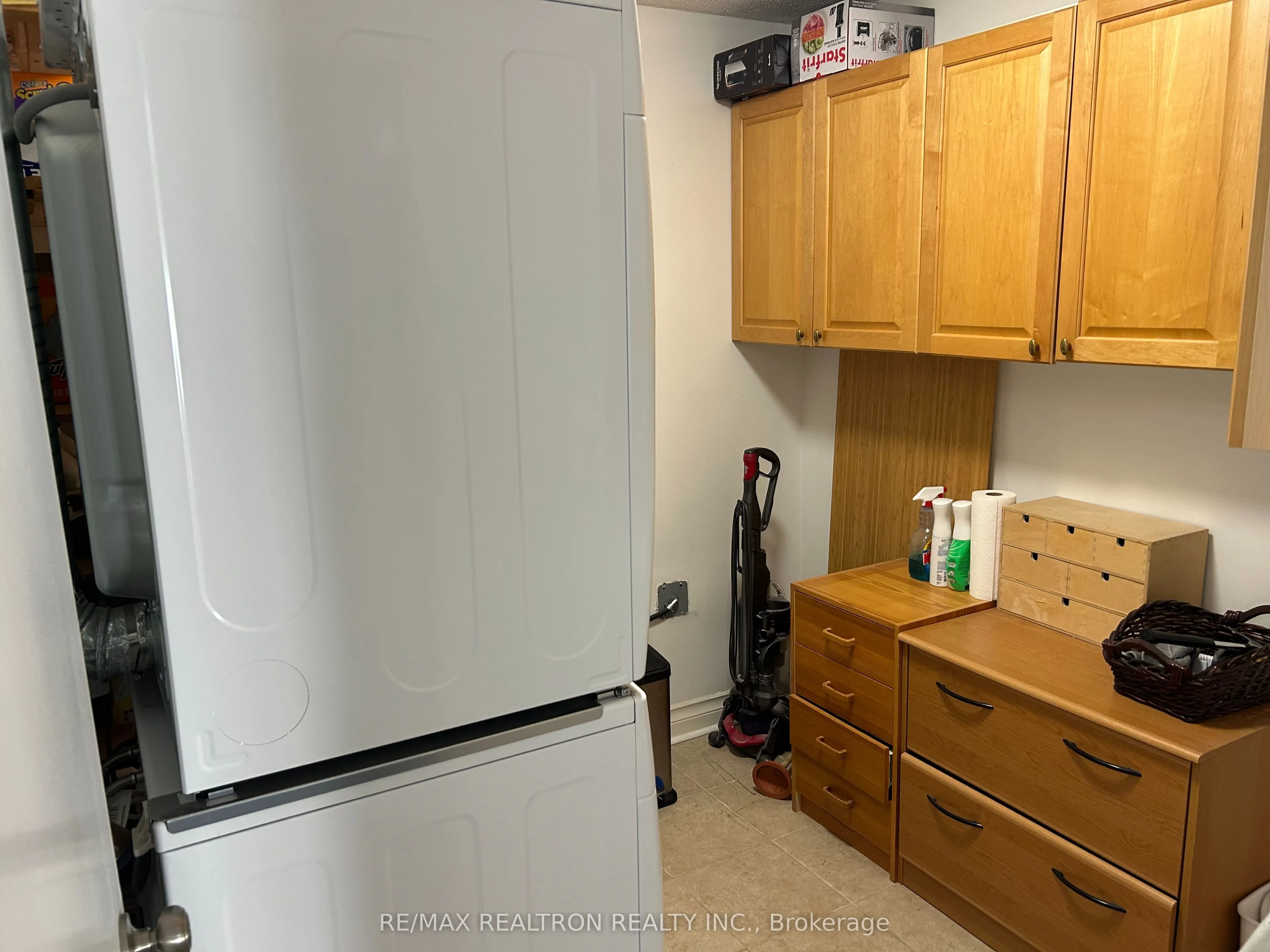 155 Marlee Avenue, #709