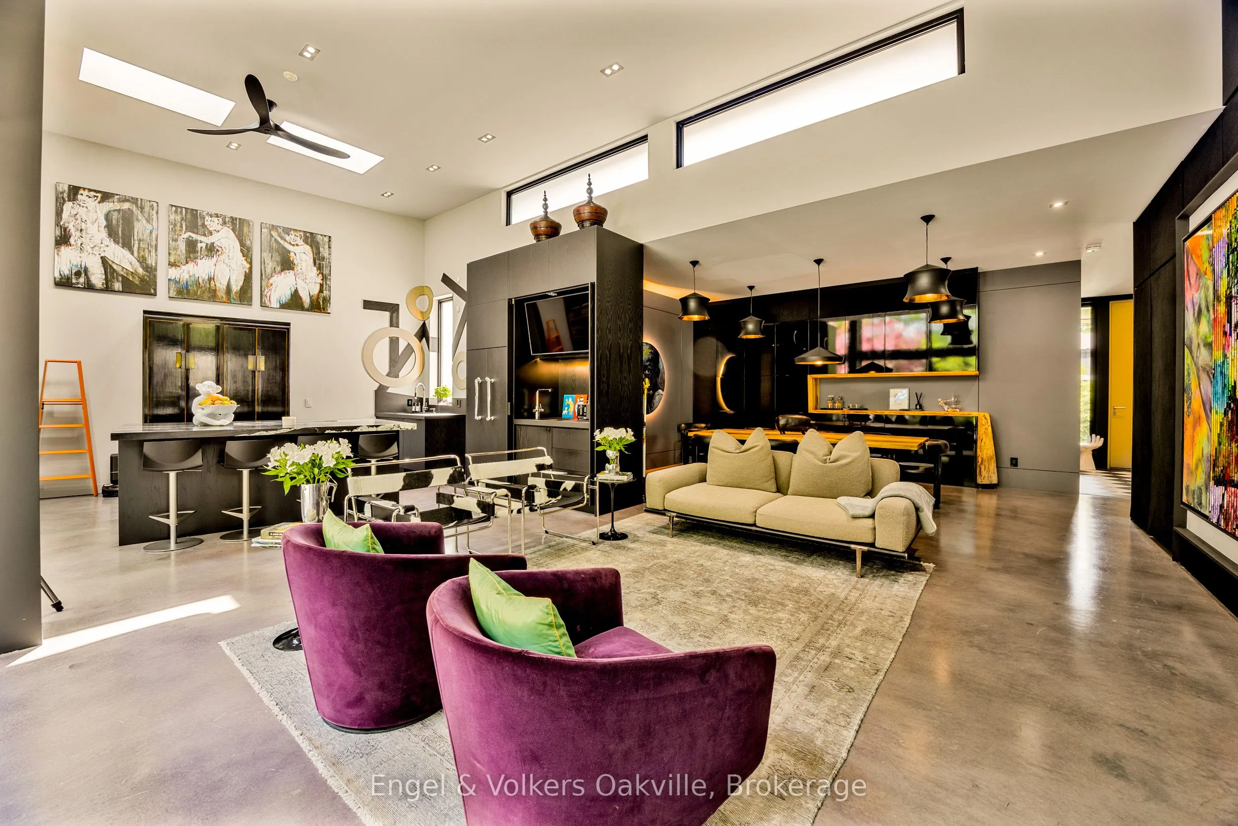 1516 Duncan Road