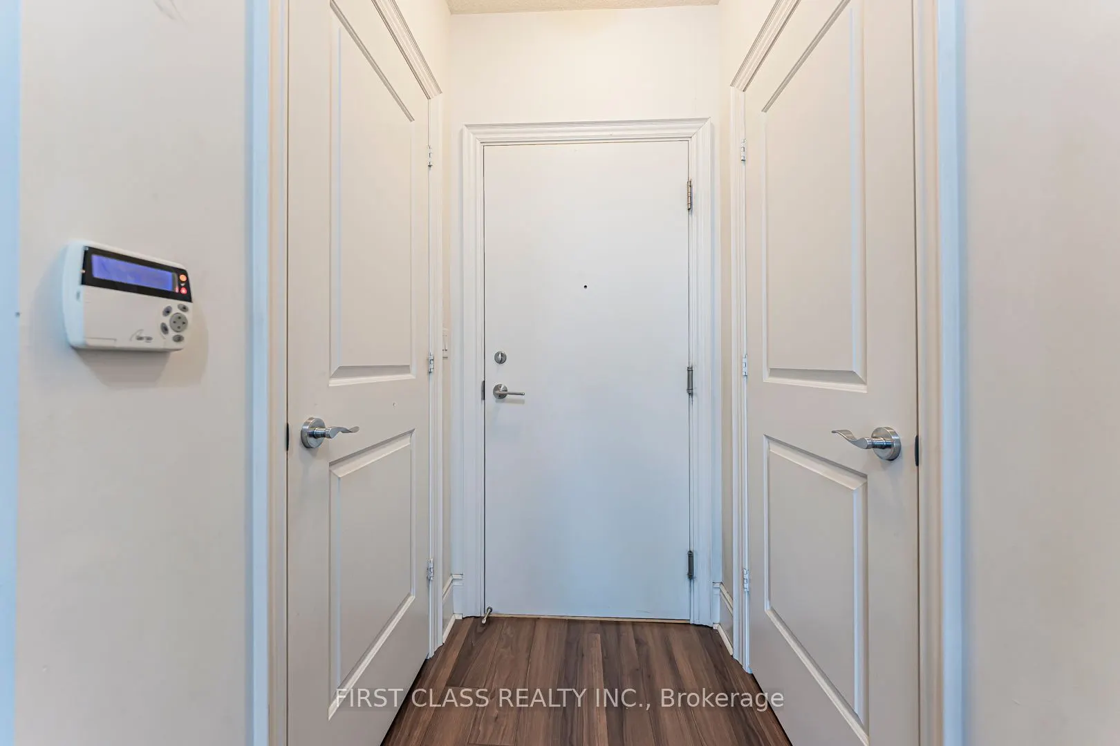 16 Brookers Lane, #2410