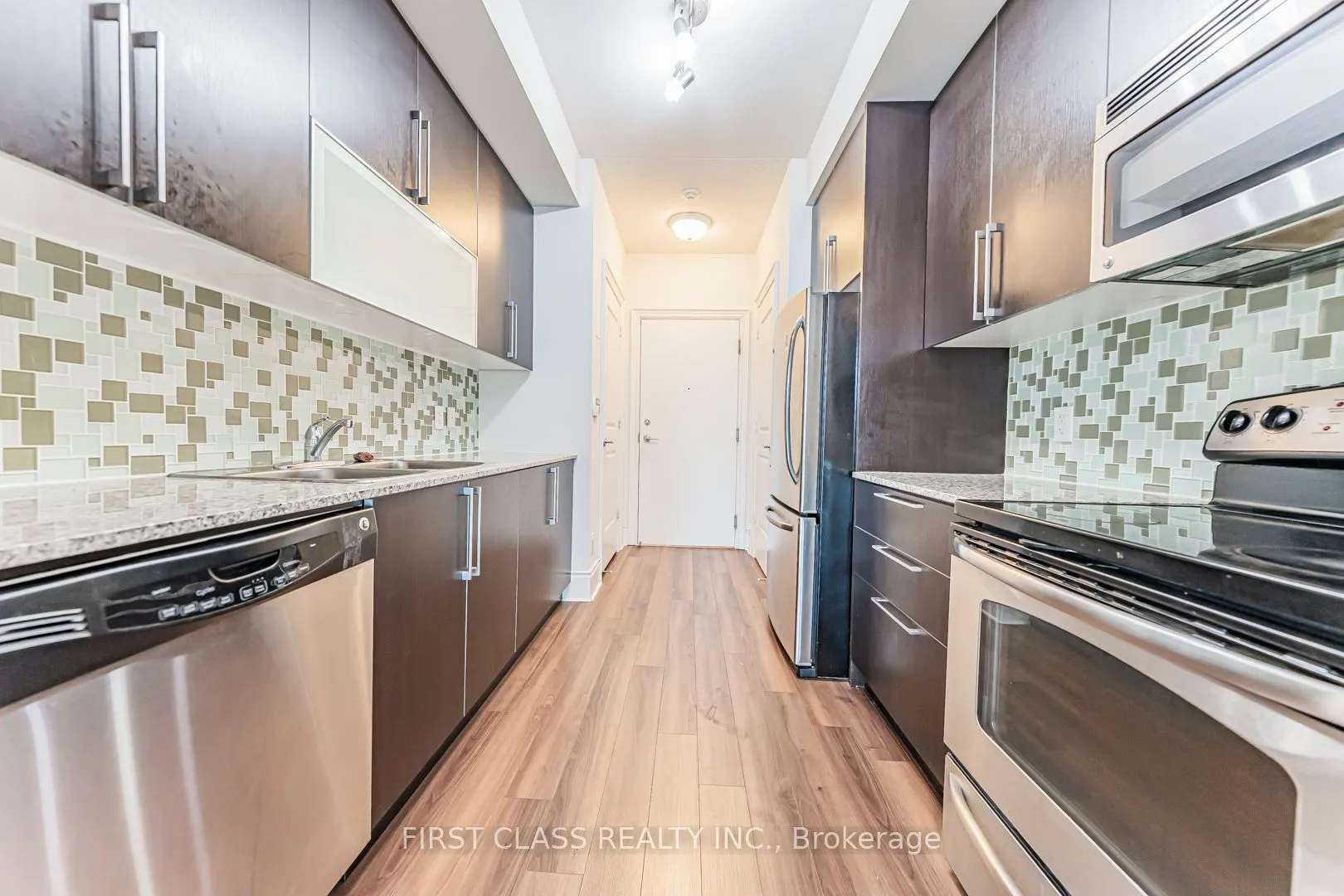 16 Brookers Lane, #2410