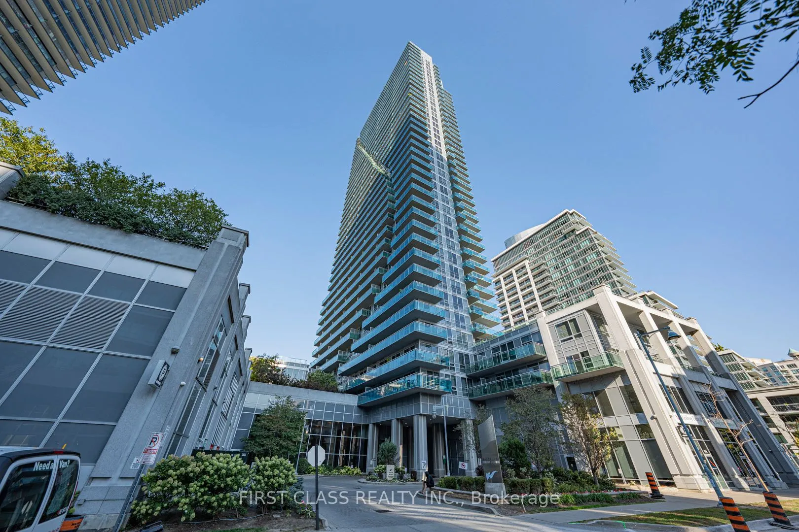 16 Brookers Lane, #2410