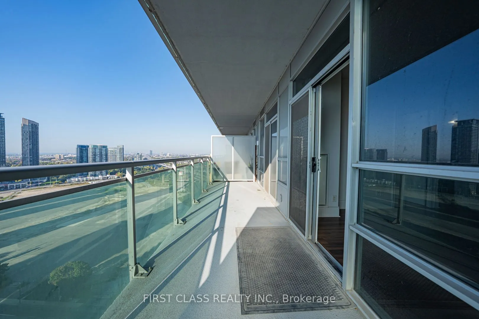 16 Brookers Lane, #2410