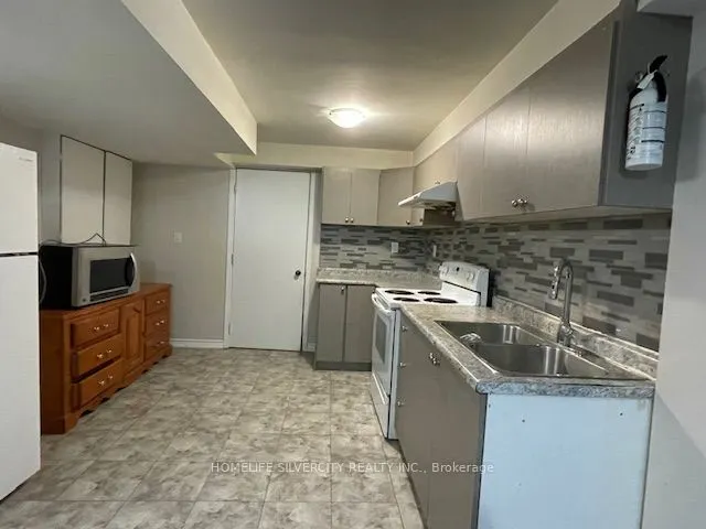 42 lavallee Crescent