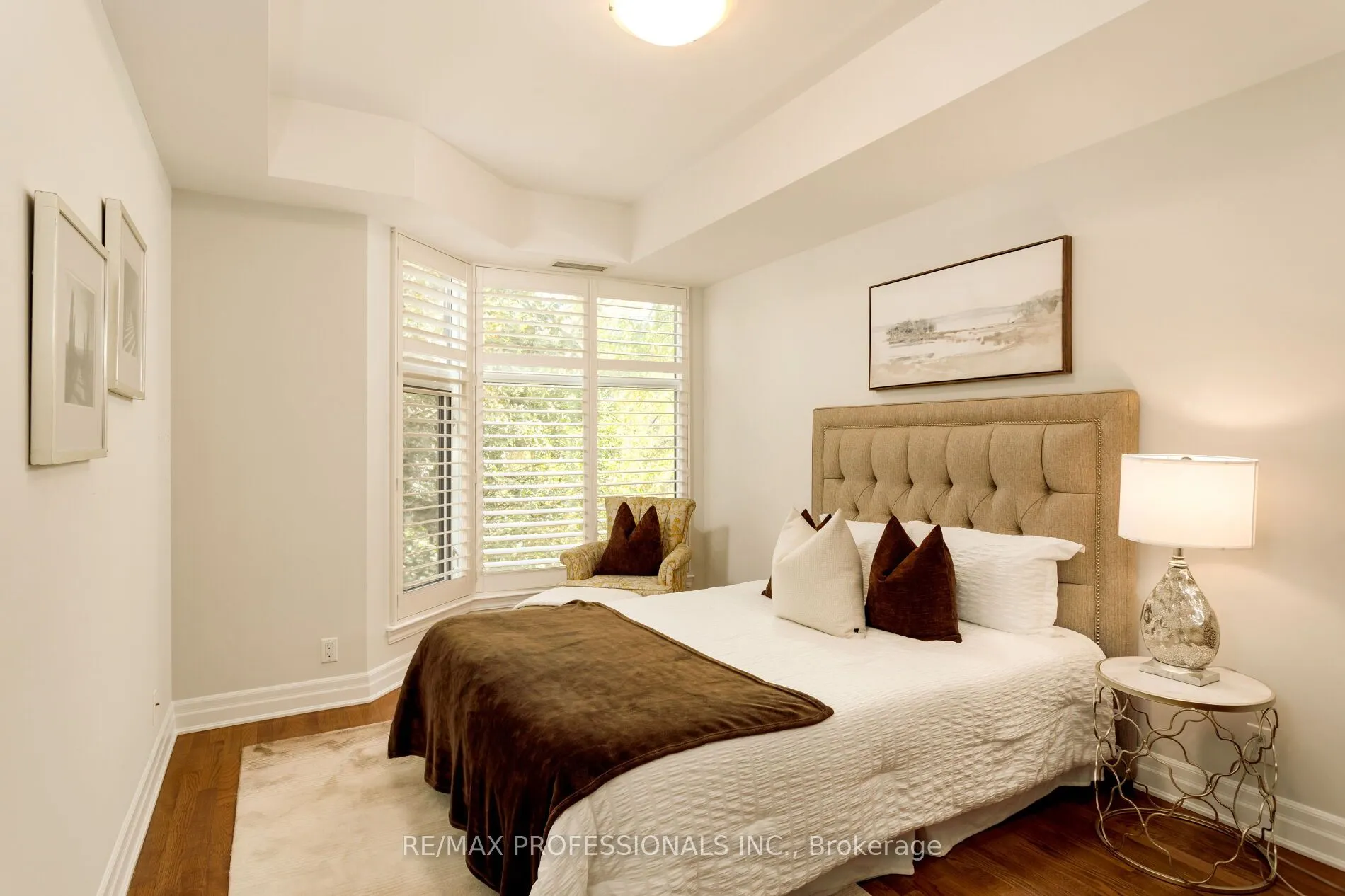 9 Burnhamthorpe Crescent, #311