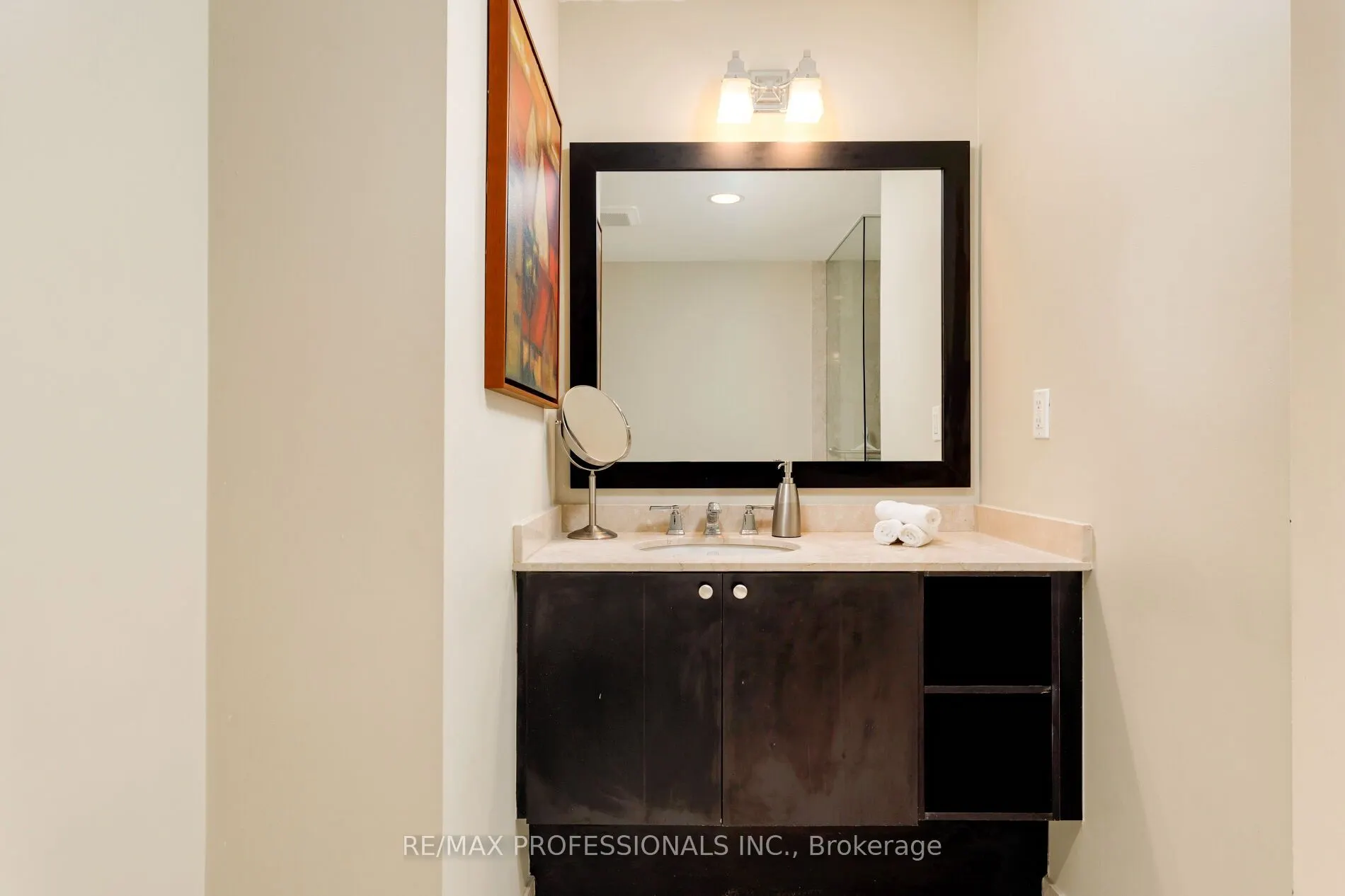9 Burnhamthorpe Crescent, #311
