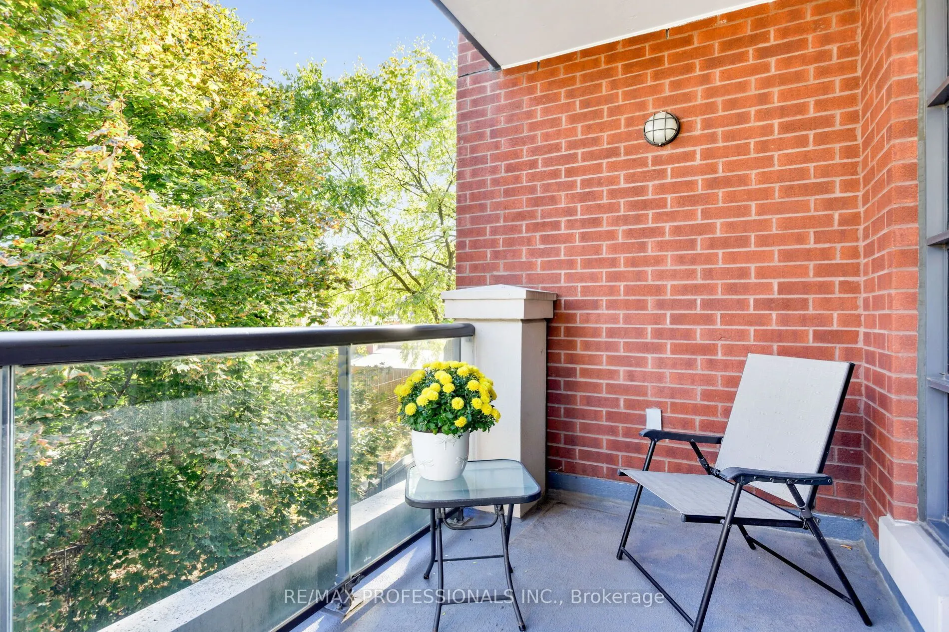 9 Burnhamthorpe Crescent, #311