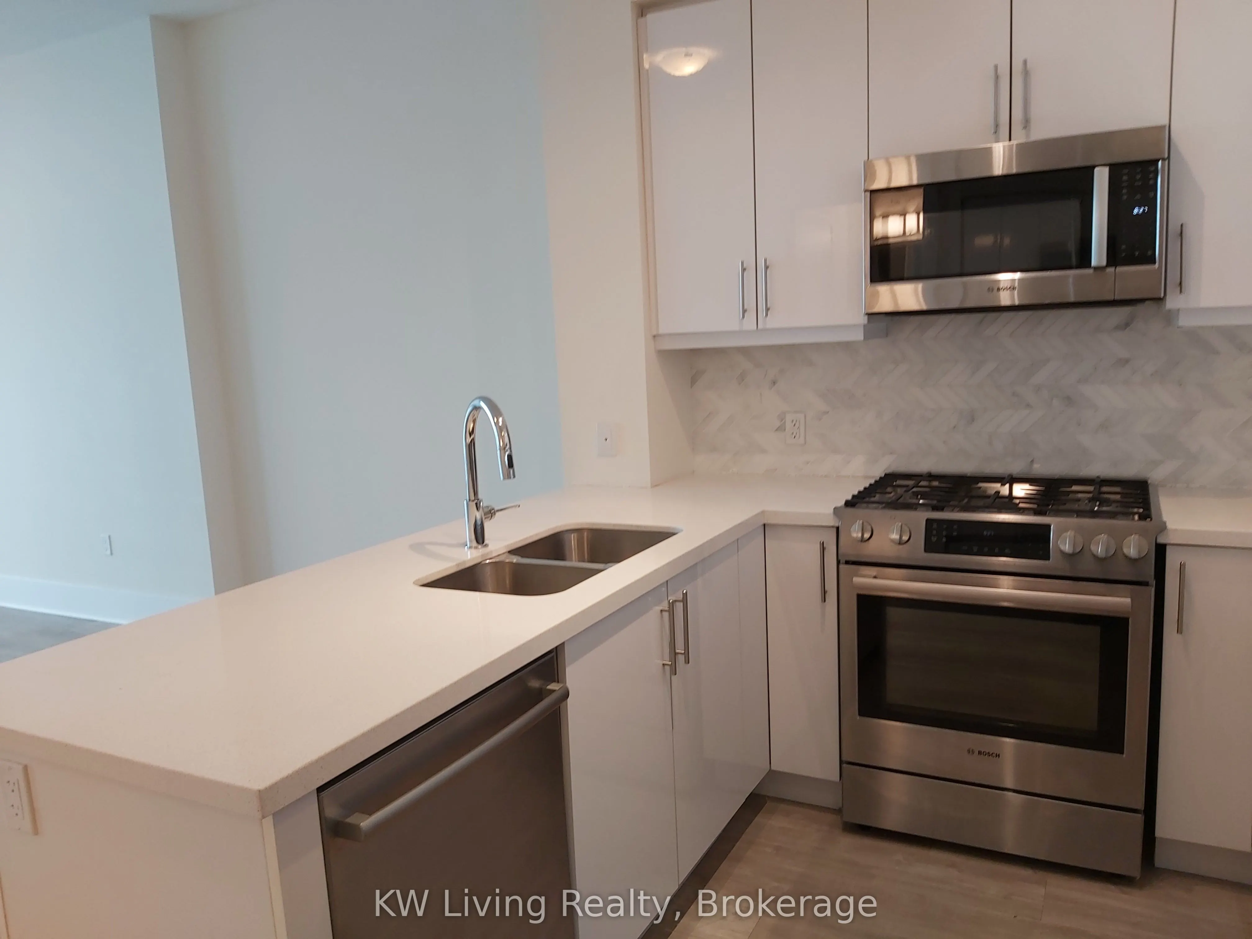 3975 Grand Park Drive, #4705