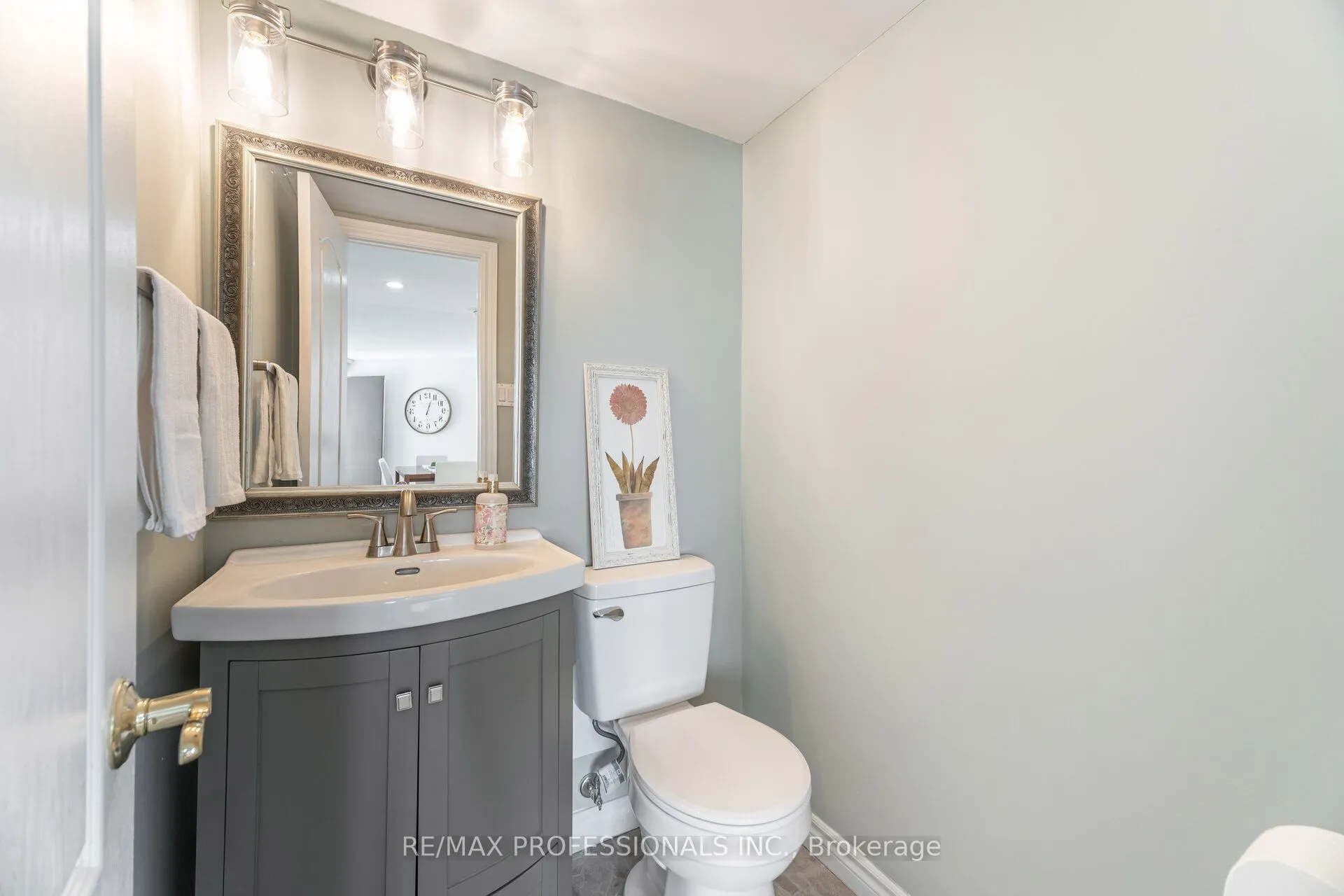 284 Mill Road, #B4