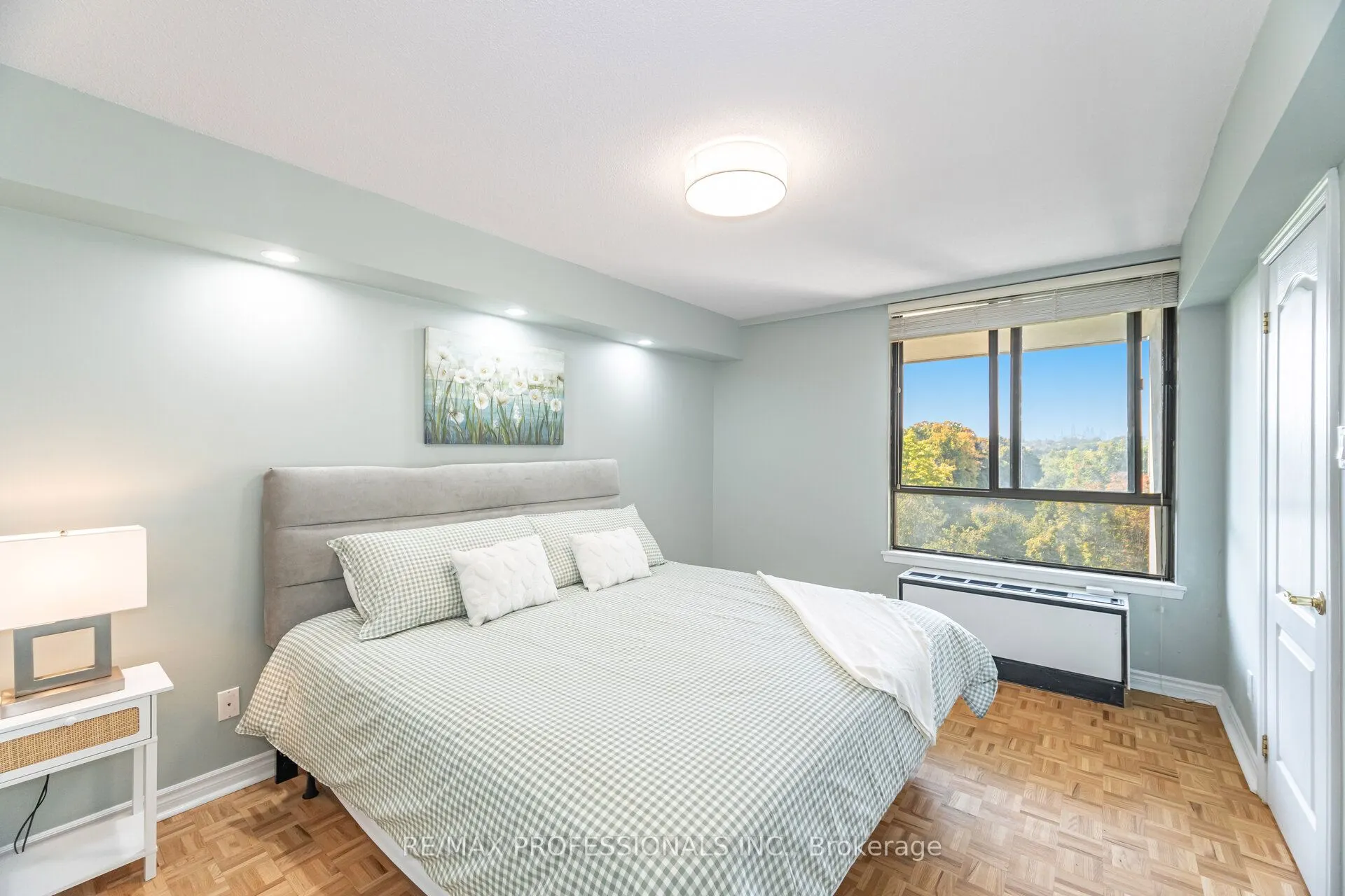 284 Mill Road, #B4