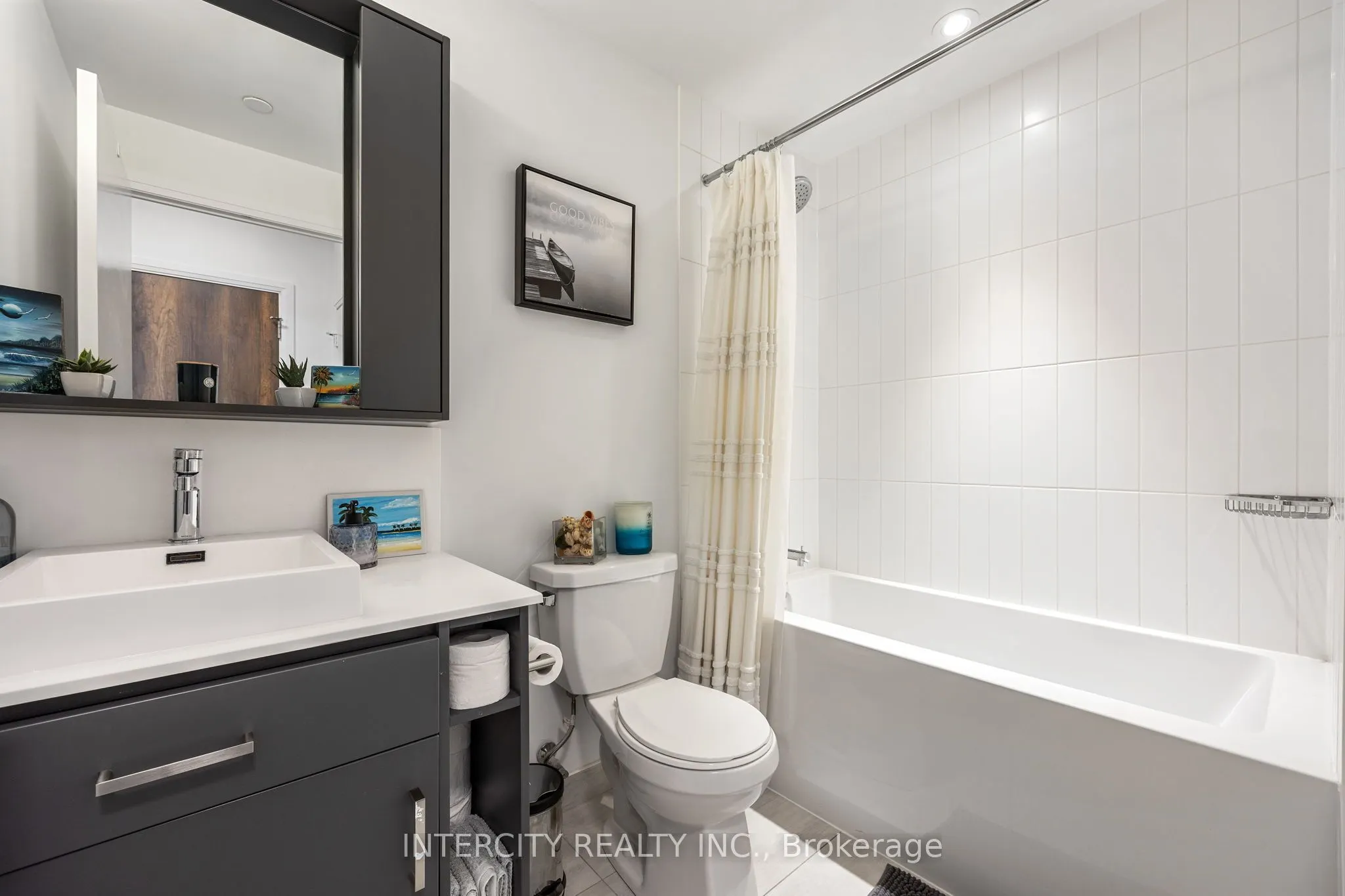 251 Manitoba Street, #2605