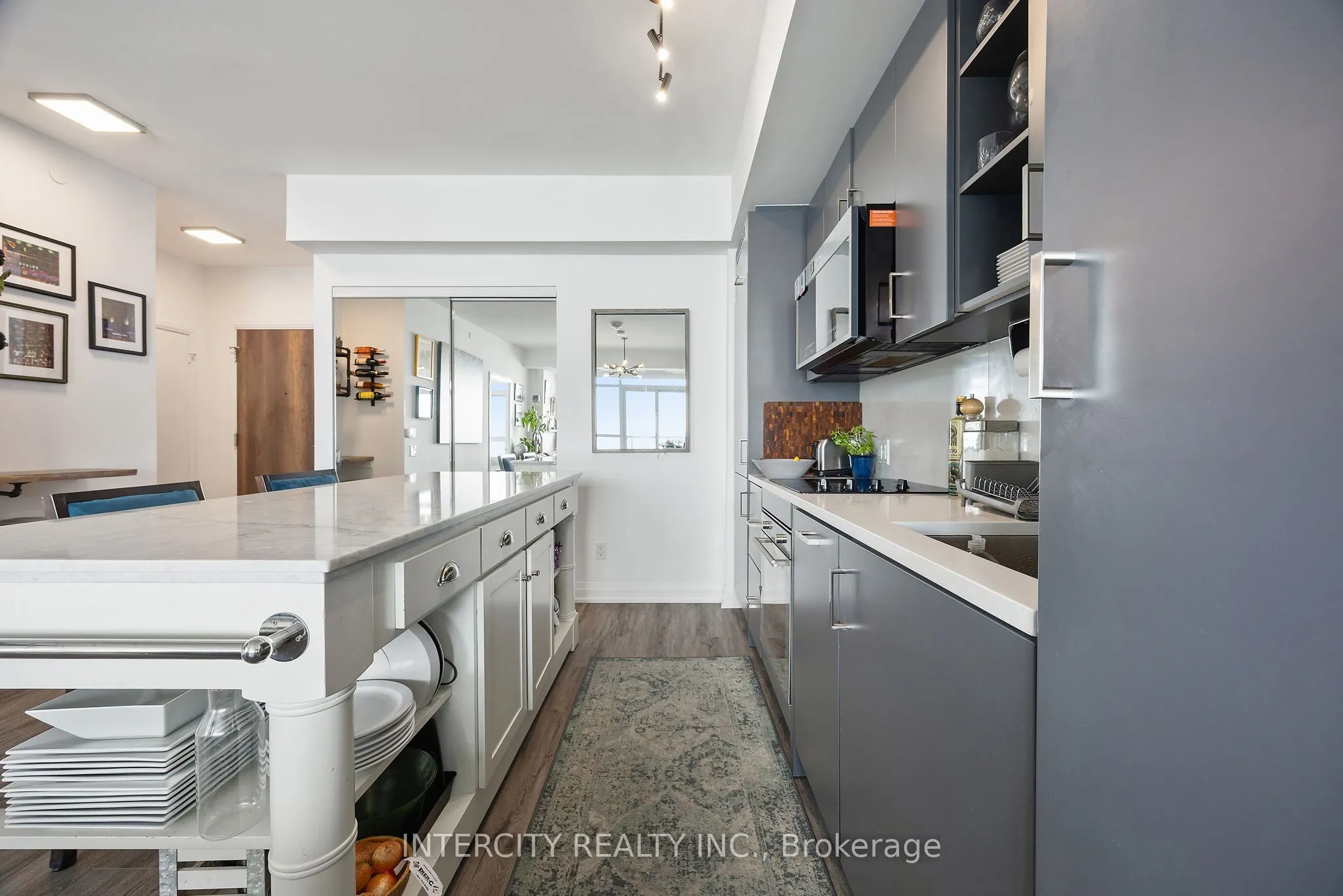 251 Manitoba Street, #2605