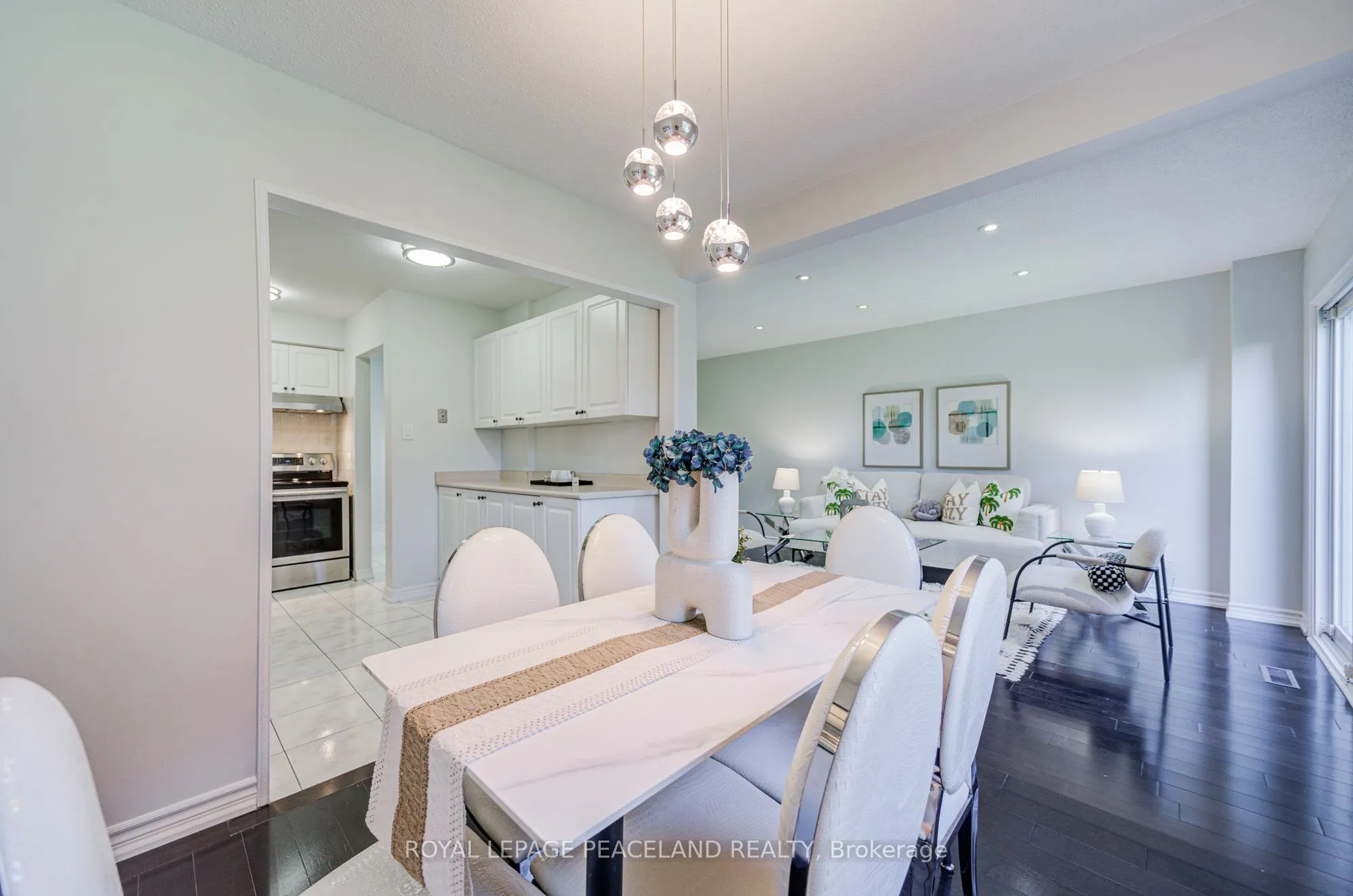 41 Mississauga Valley Boulevard, #12