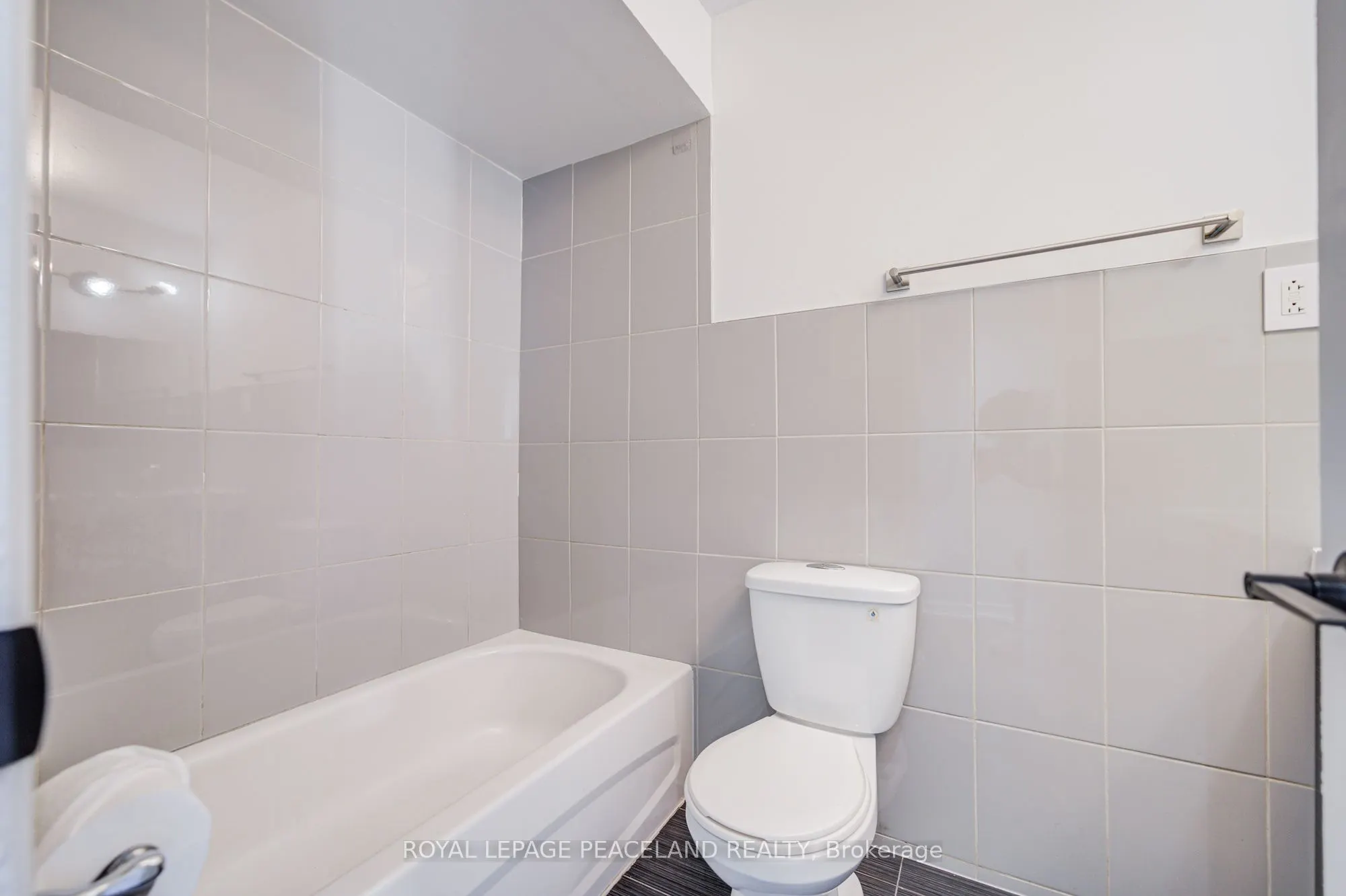 41 Mississauga Valley Boulevard, #12