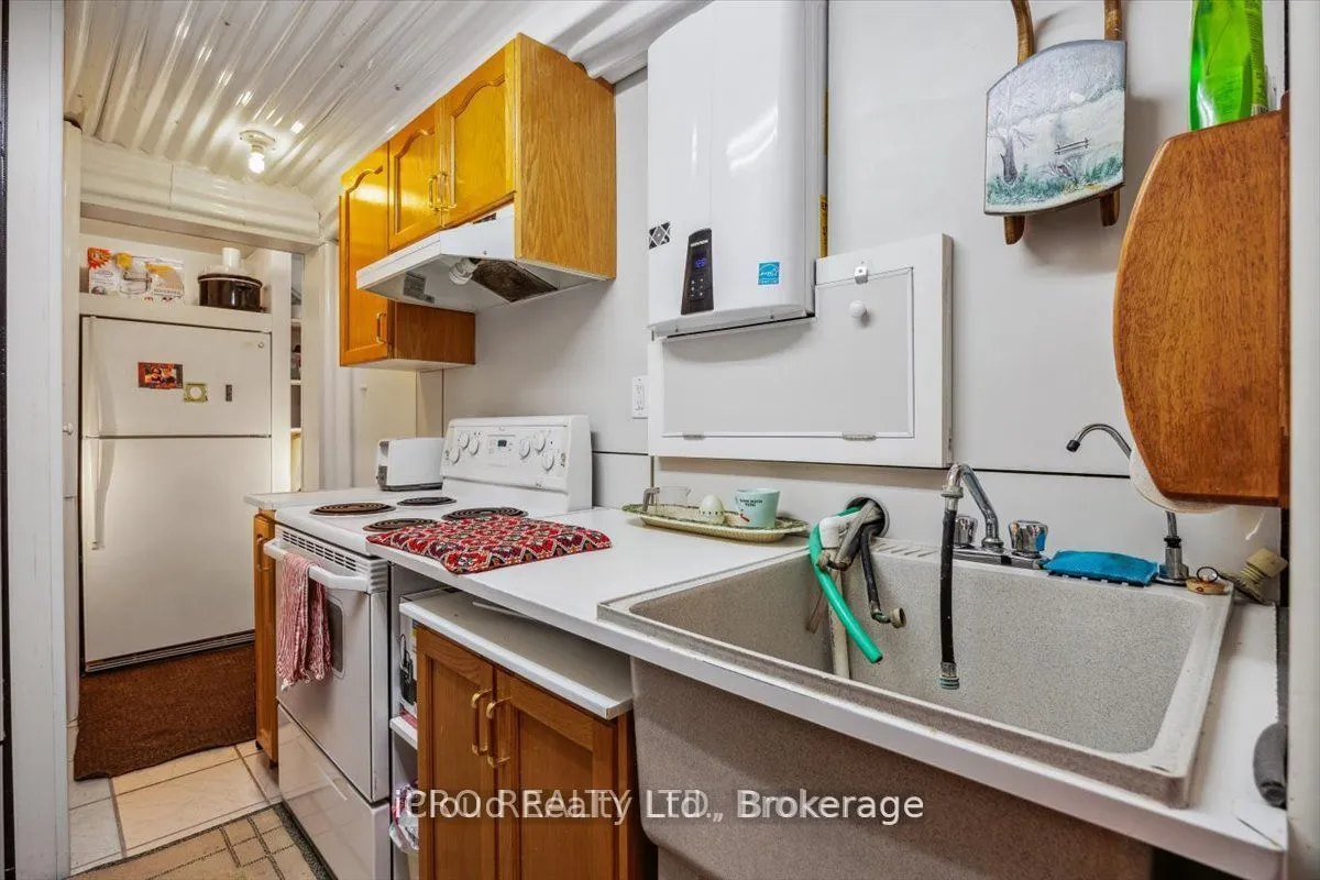36 Pacific Wind Crescent