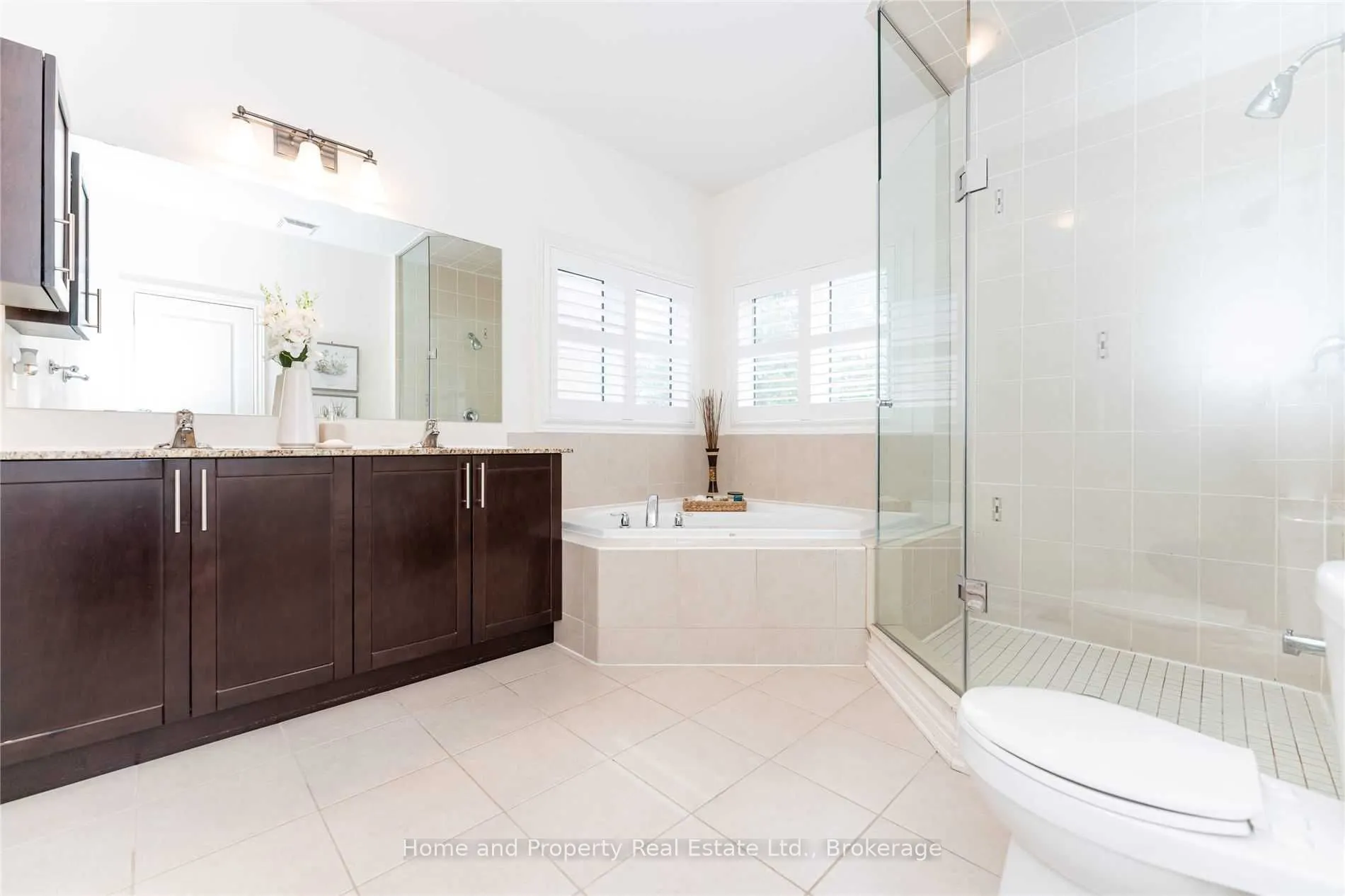 22 Allegro Drive