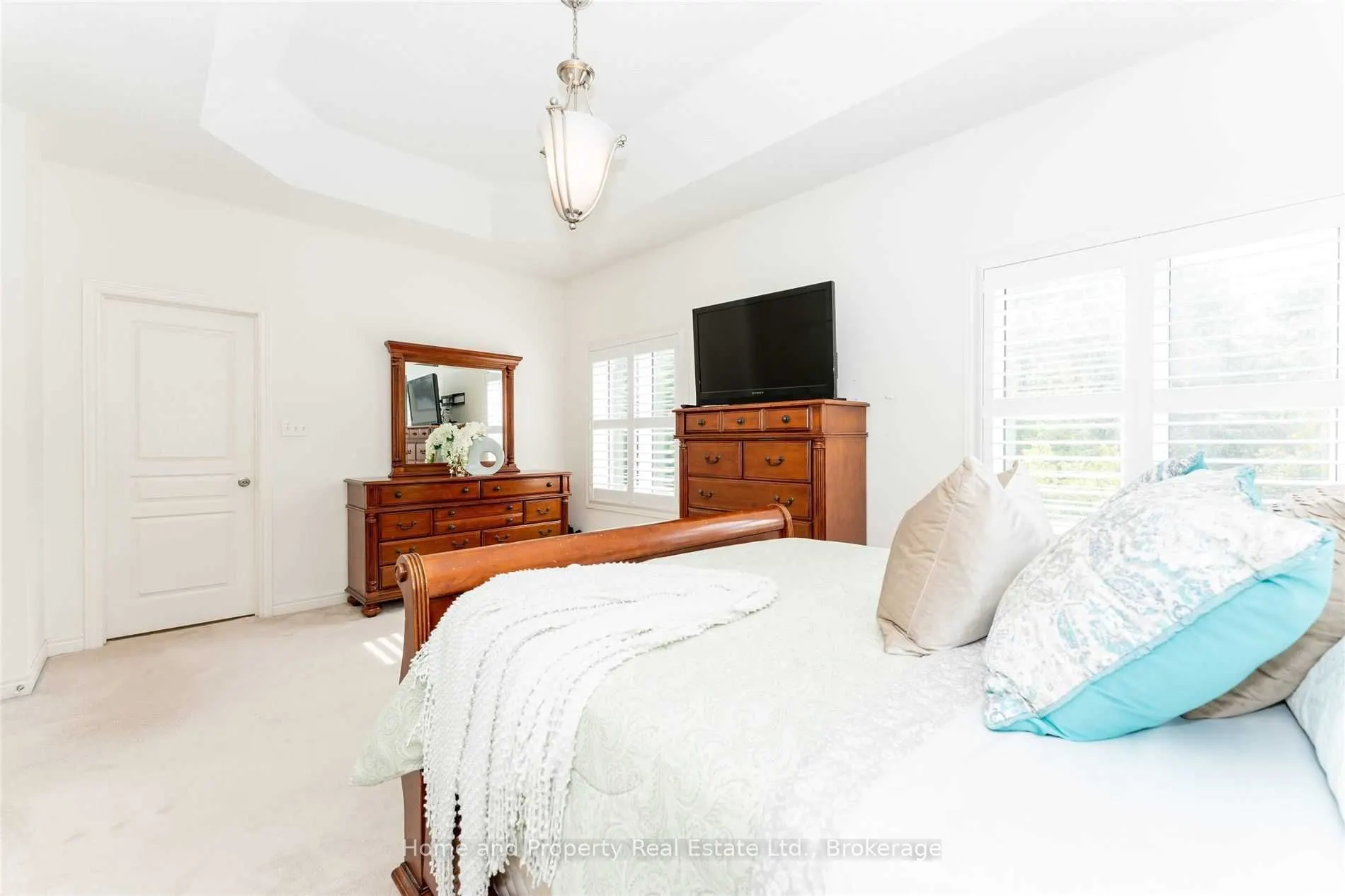 22 Allegro Drive