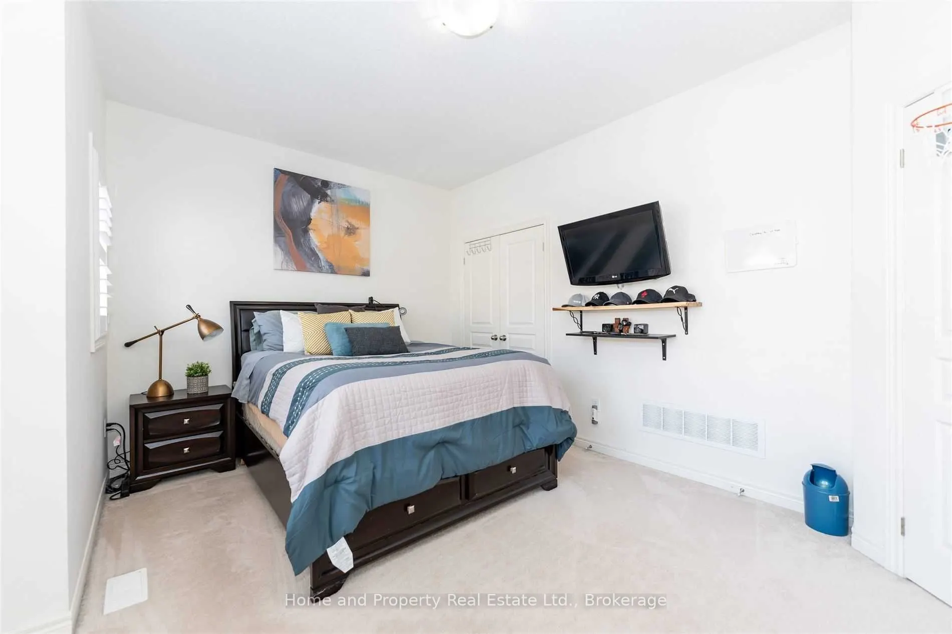 22 Allegro Drive