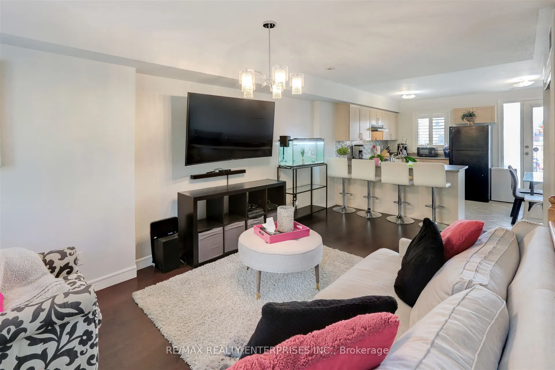 202 Whiltshire Avenue, #20