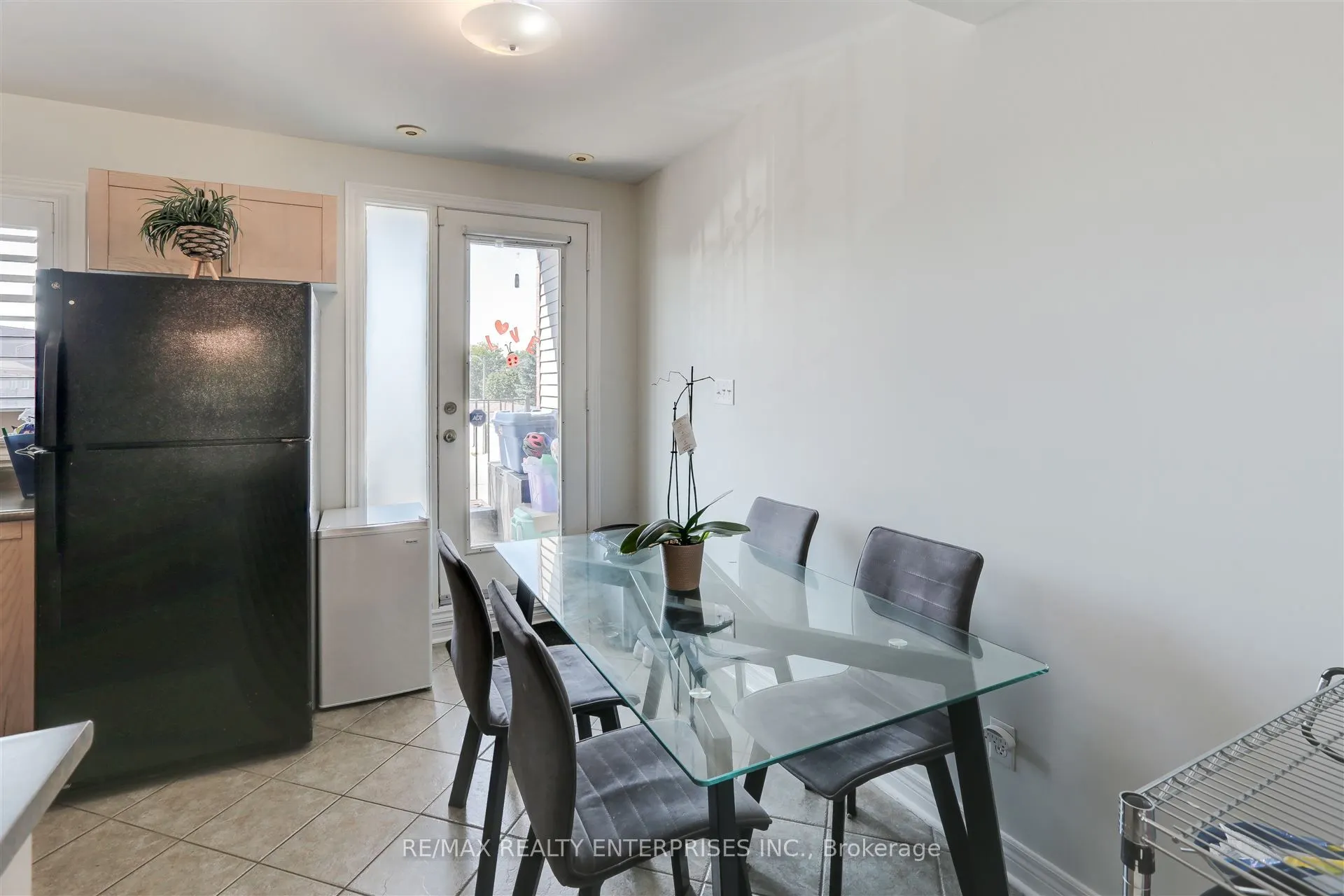 202 Whiltshire Avenue, #20