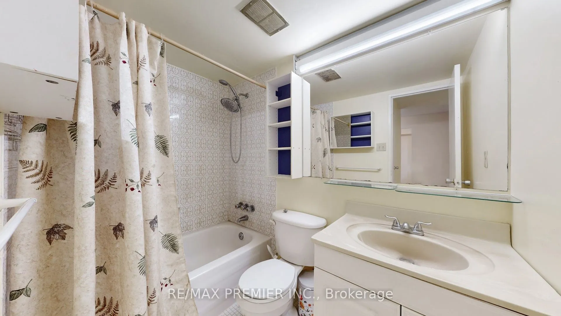 10 Tobermory Drive, #501