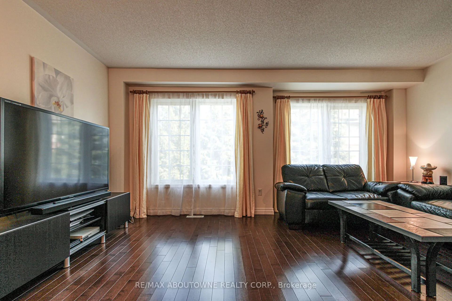 3030 Breakwater Court, #327