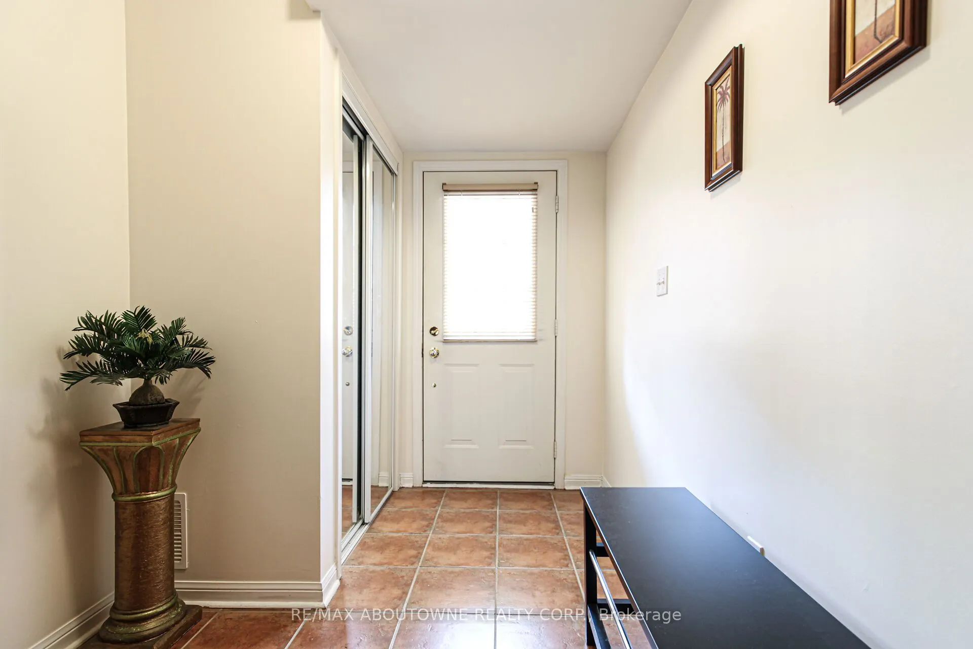 3030 Breakwater Court, #327